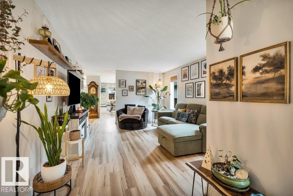 66 Durocher Street, Deer Ridge, St. Albert