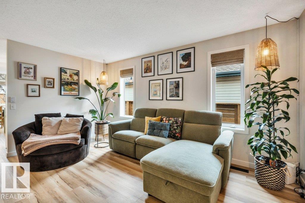 66 Durocher Street, Deer Ridge, St. Albert