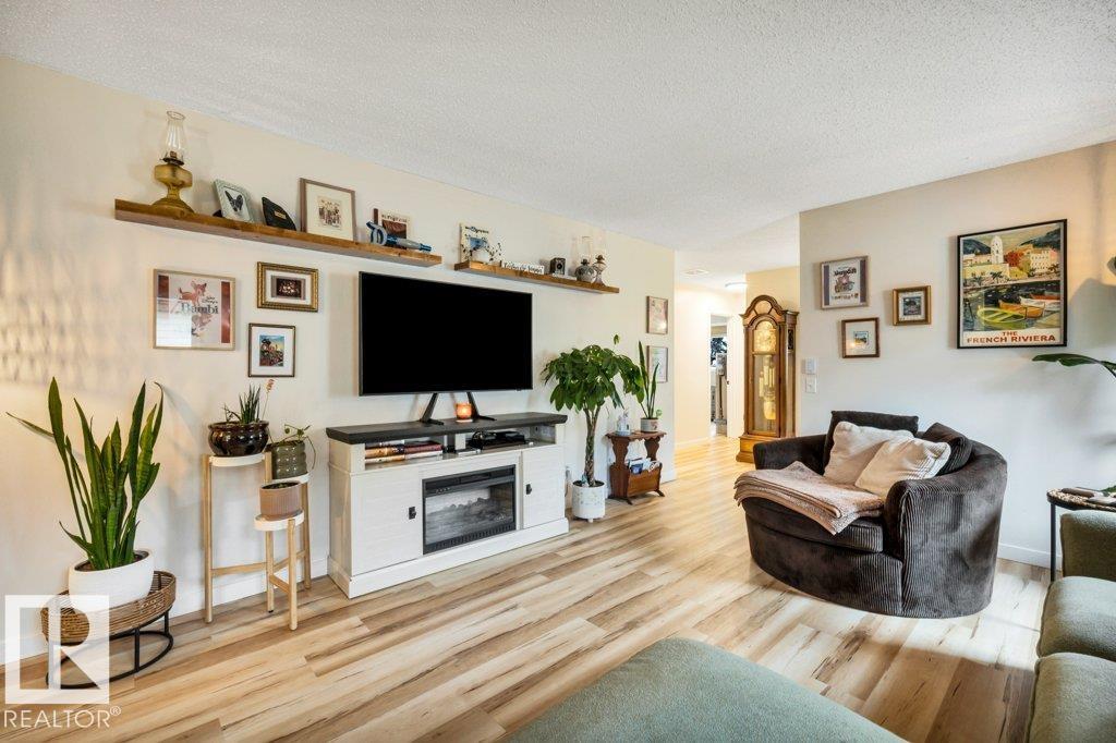 66 Durocher Street, Deer Ridge, St. Albert