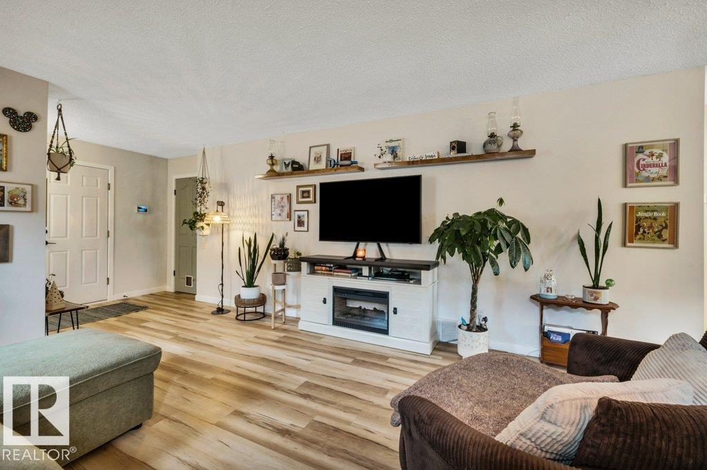 Photo 7 at 66 Durocher Street, Deer Ridge, St. Albert