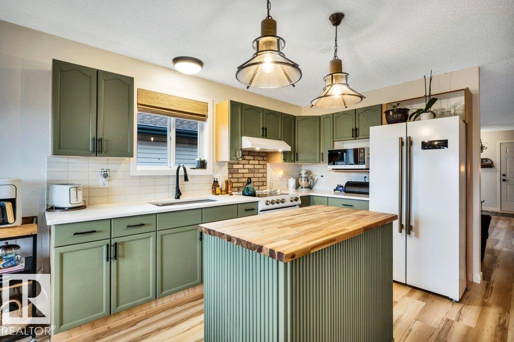 Photo 9 at 66 Durocher Street, Deer Ridge, St. Albert