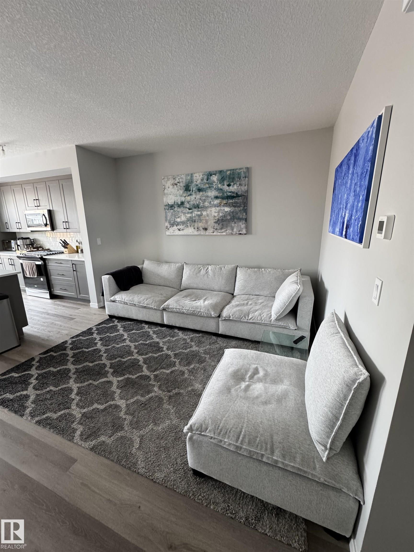 Photo 7 at 2514/2518 151a Avenue NW, Fraser, Edmonton