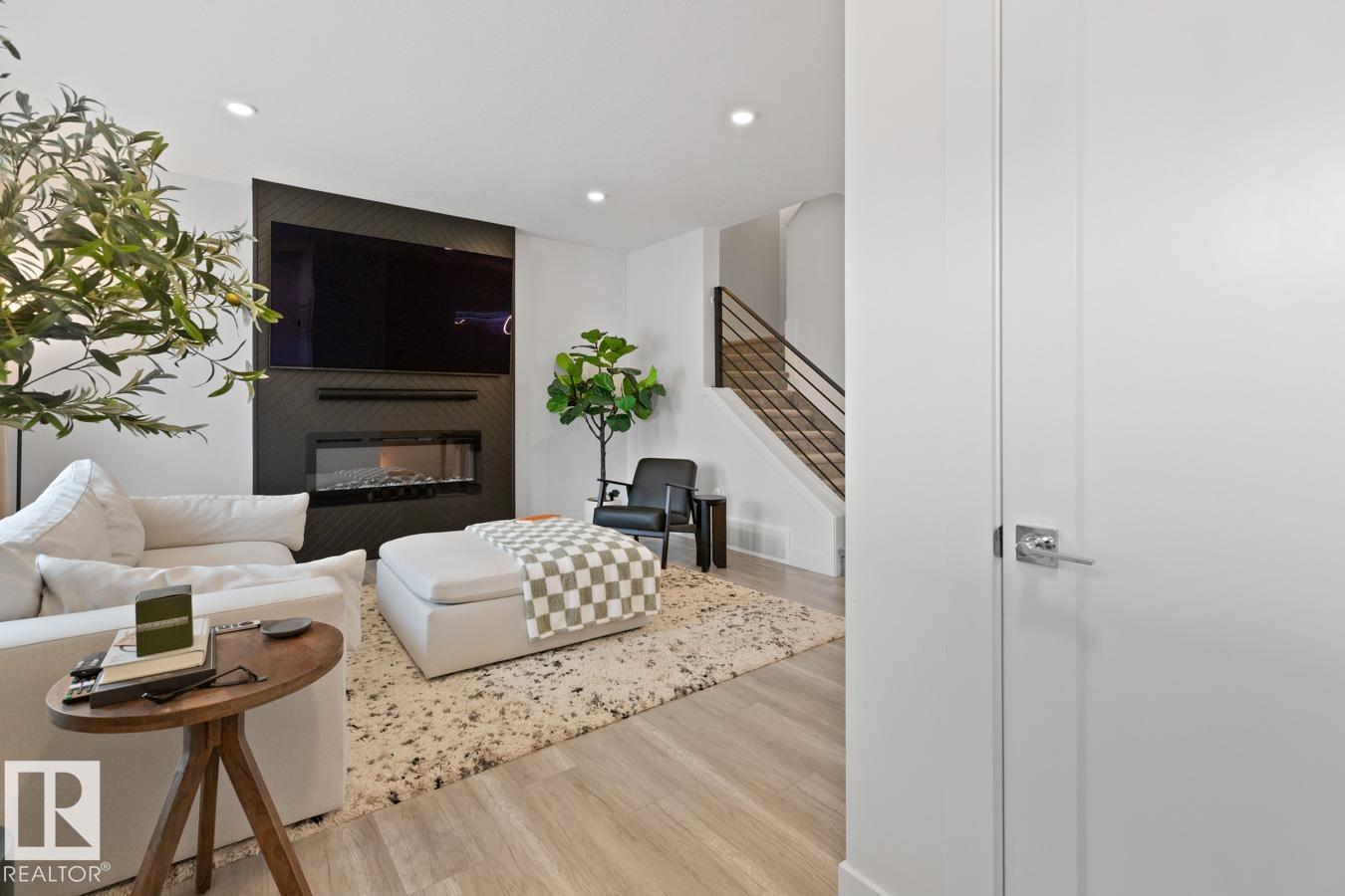 6023 180 Avenue NW, McConachie Area, Edmonton