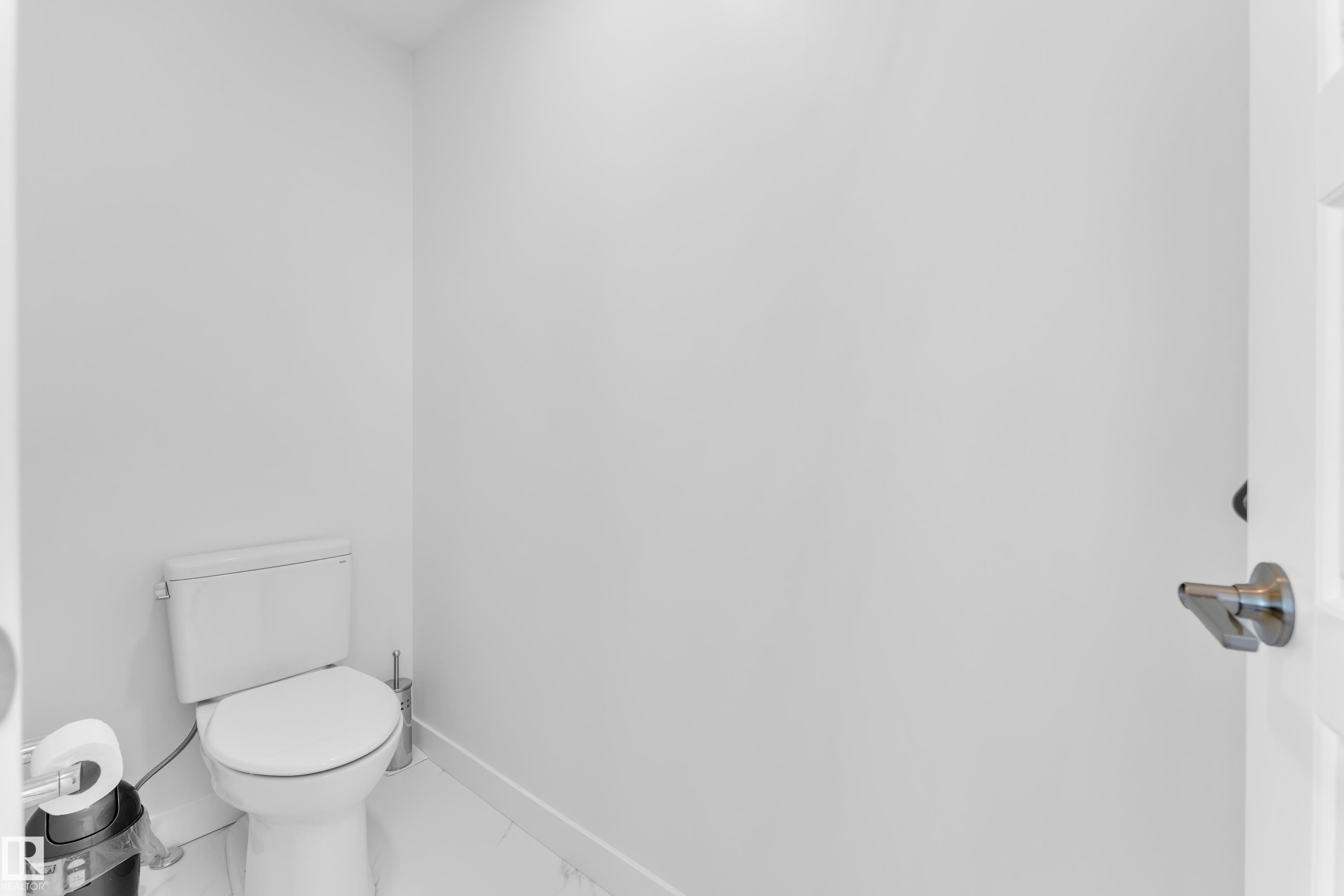 Photo 43 at 196 Edgewater Circle, Southfork, Leduc