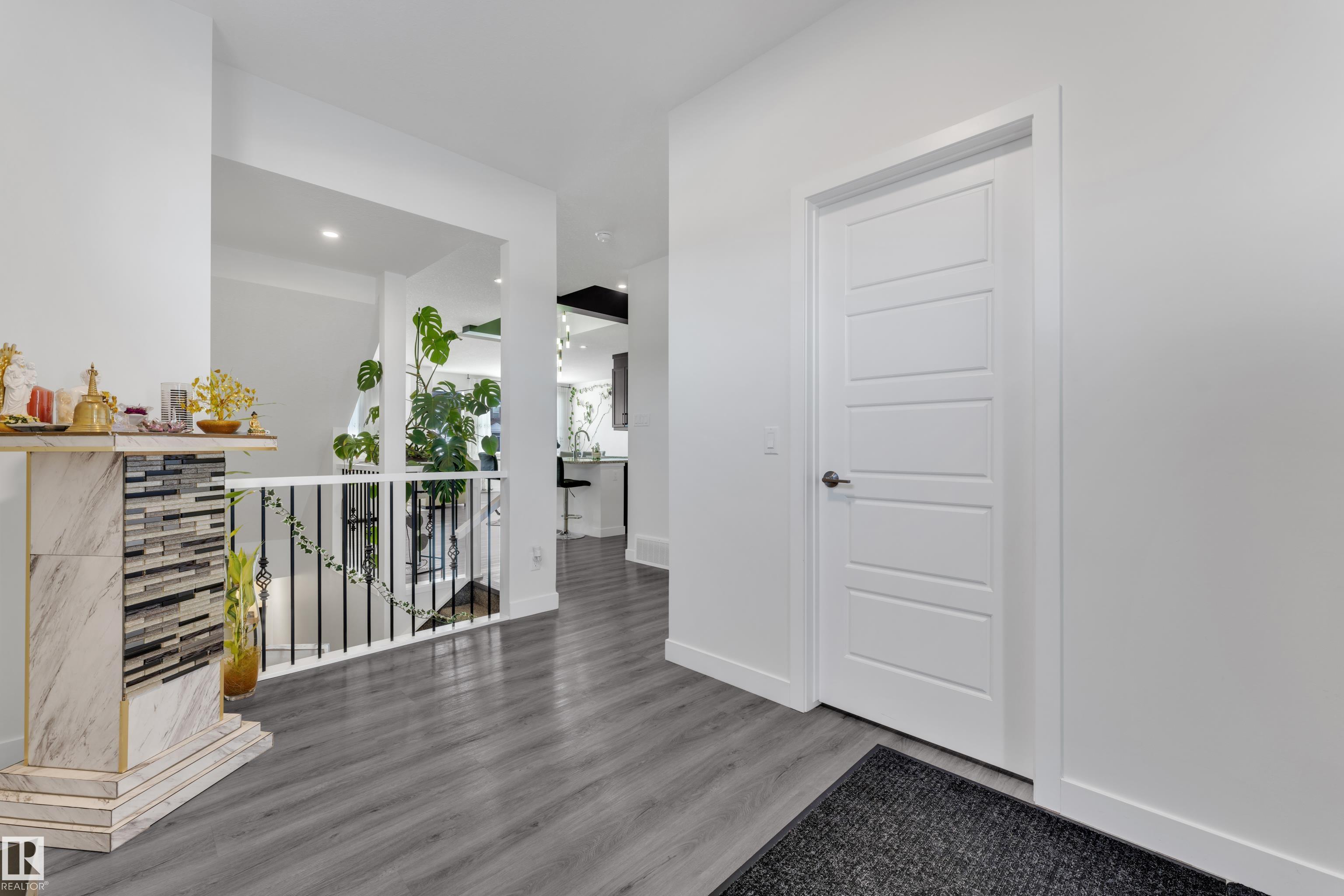 Photo 7 at 196 Edgewater Circle, Southfork, Leduc