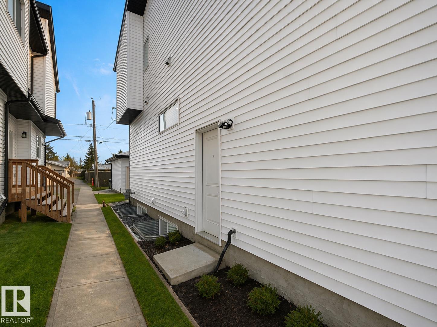 Photo 47 at 10913 159 Street NW, Mayfield, Edmonton