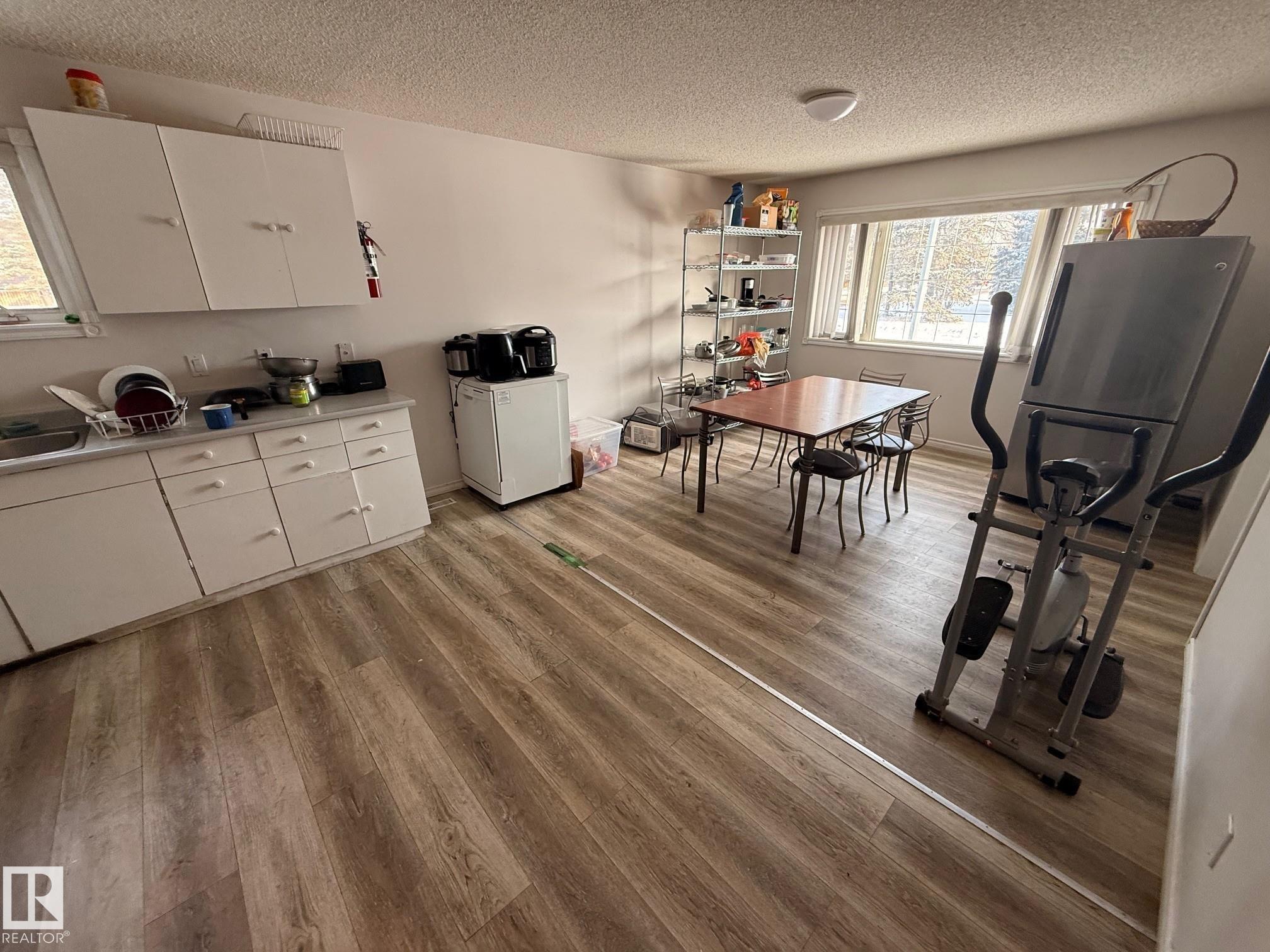 Photo 18 at 10644 155 Street NW, Canora, Edmonton