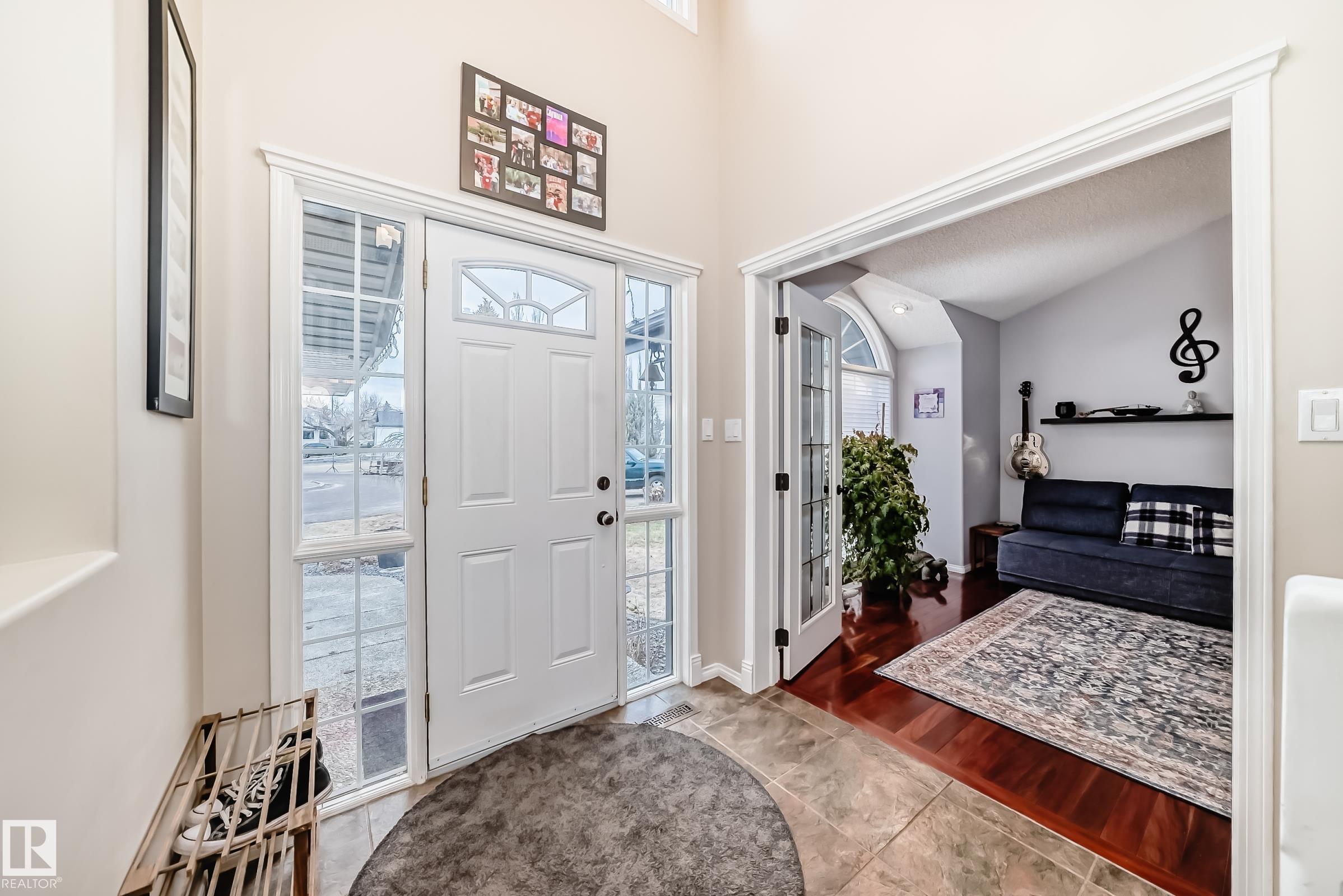 11 Guenette Place, Grove Meadows, Spruce Grove