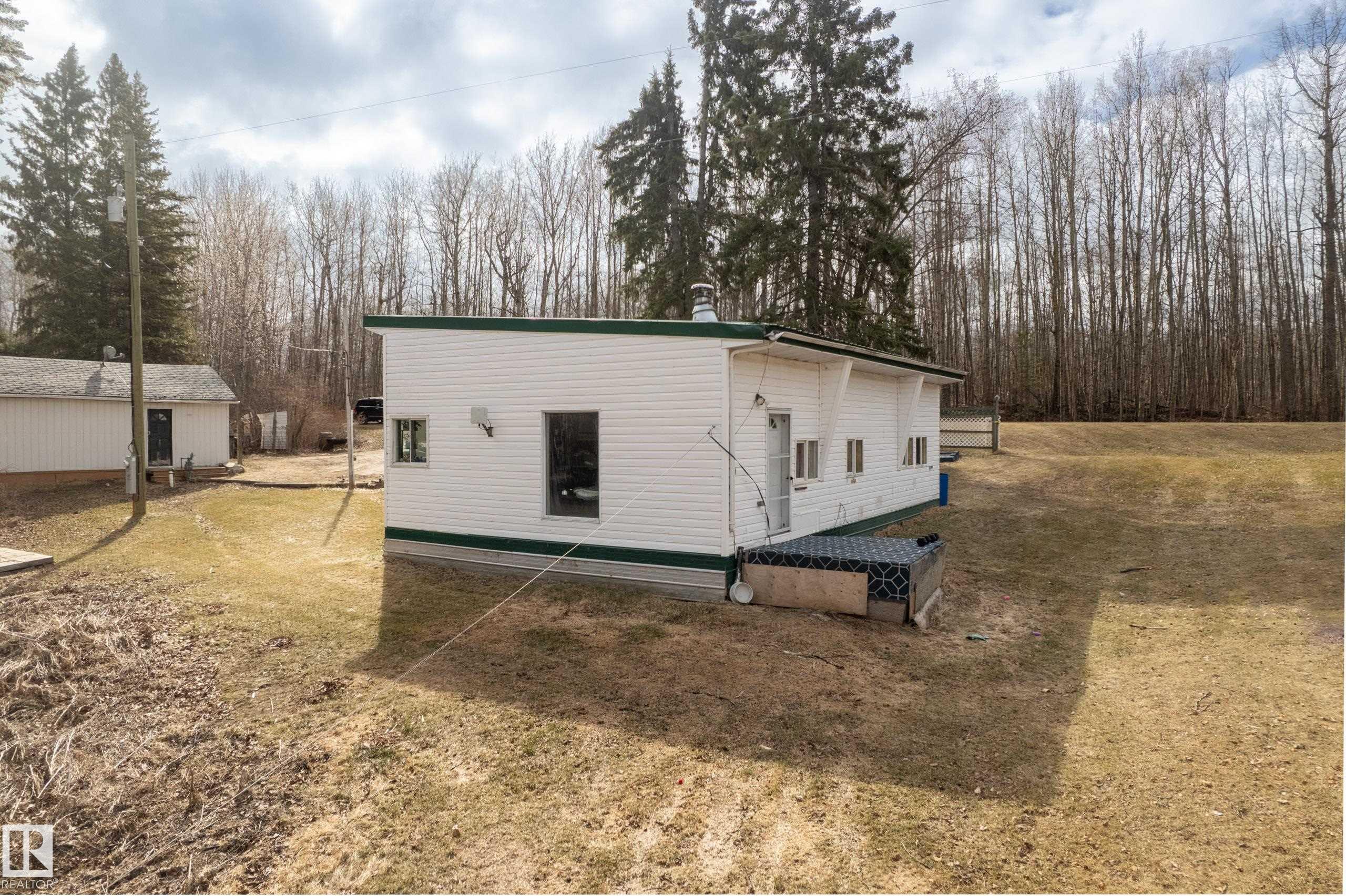 106 - 52502 Rge Road 25, Johnny's Lake, Rural Parkland County