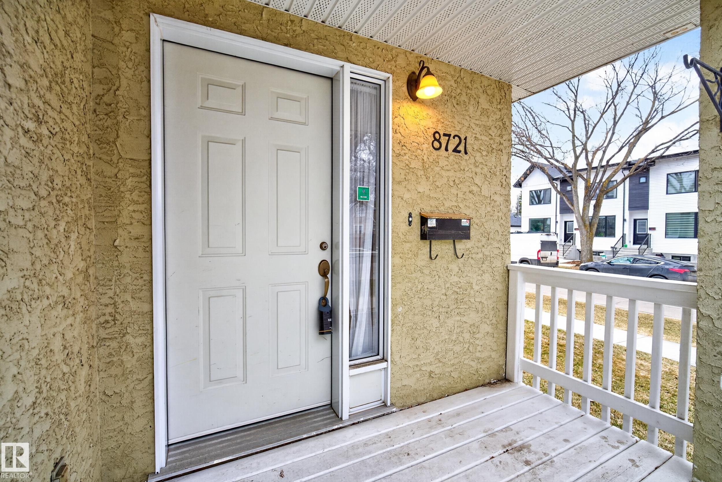 8721 88 Avenue NW, Bonnie Doon, Edmonton