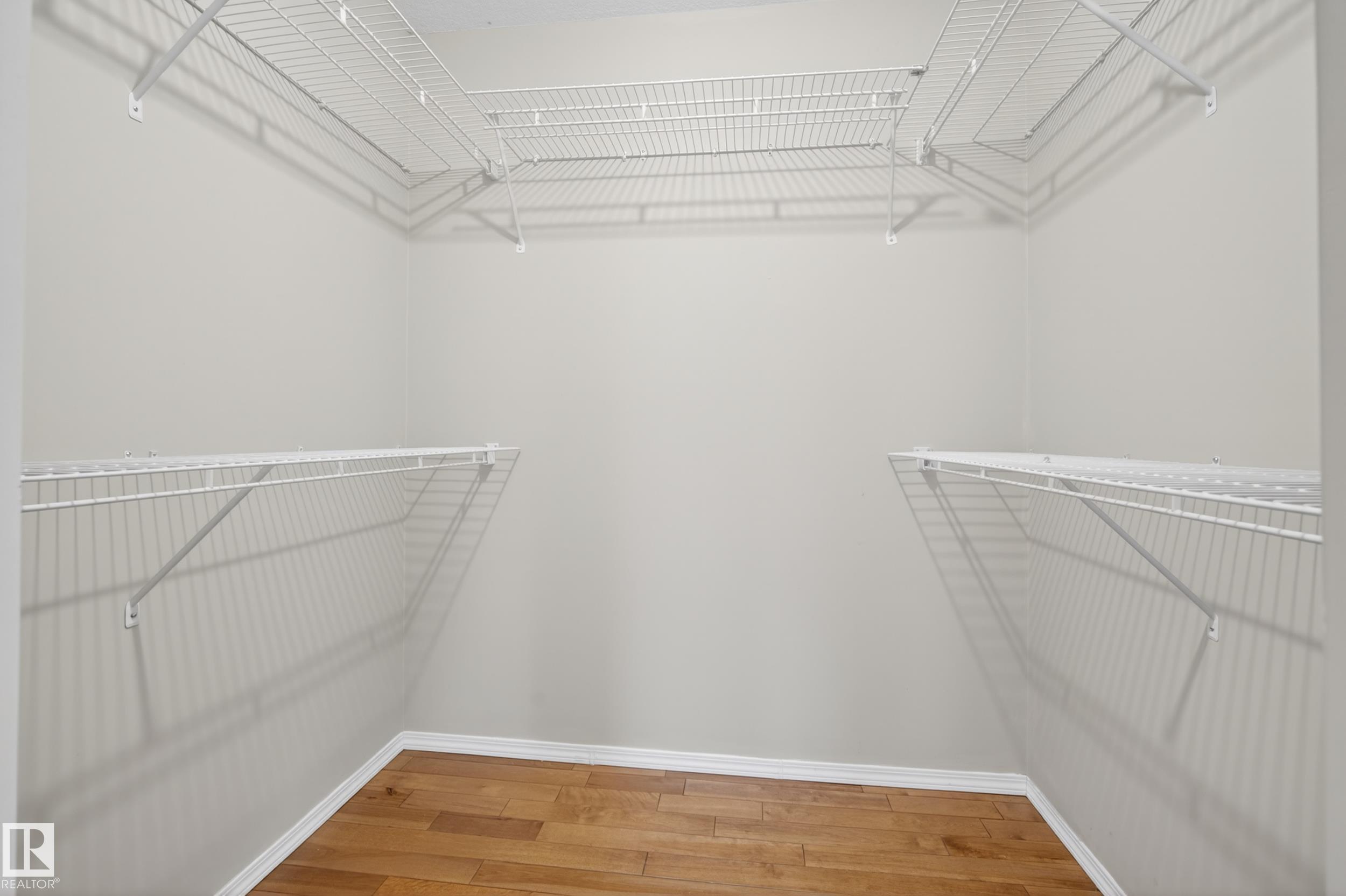 Photo 26 at 8721 88 Avenue NW, Bonnie Doon, Edmonton