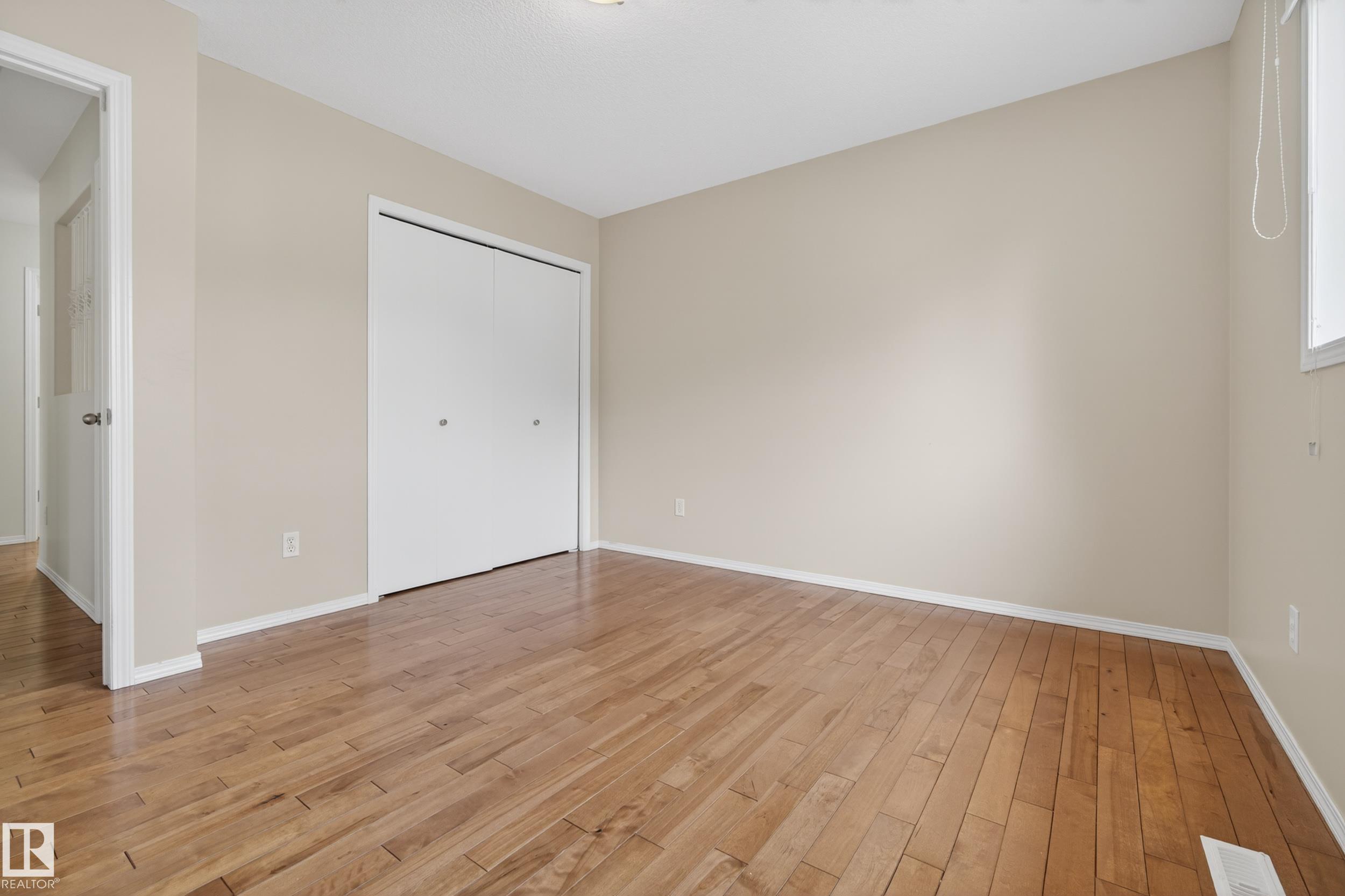 Photo 29 at 8721 88 Avenue NW, Bonnie Doon, Edmonton