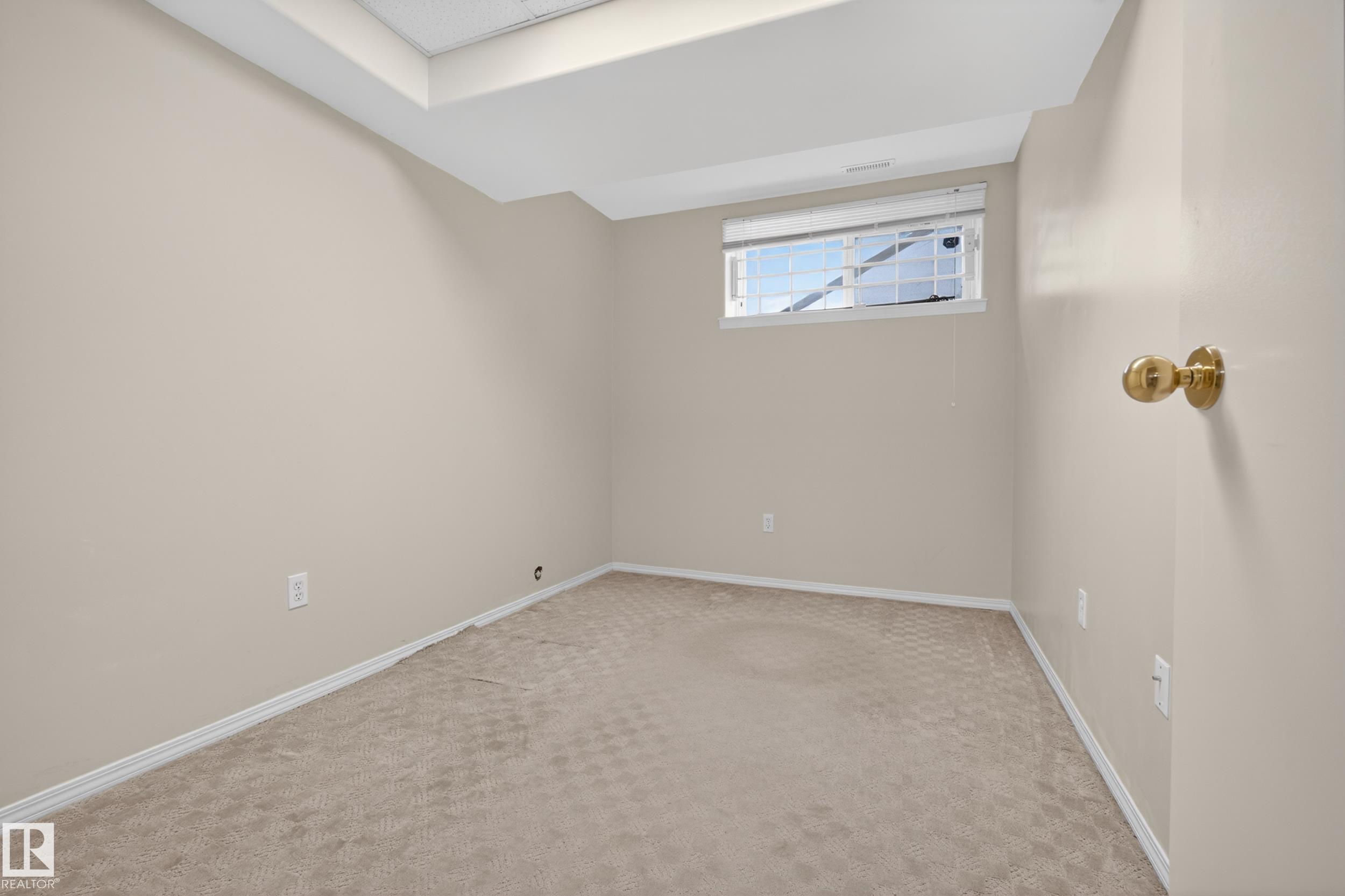 Photo 38 at 8721 88 Avenue NW, Bonnie Doon, Edmonton