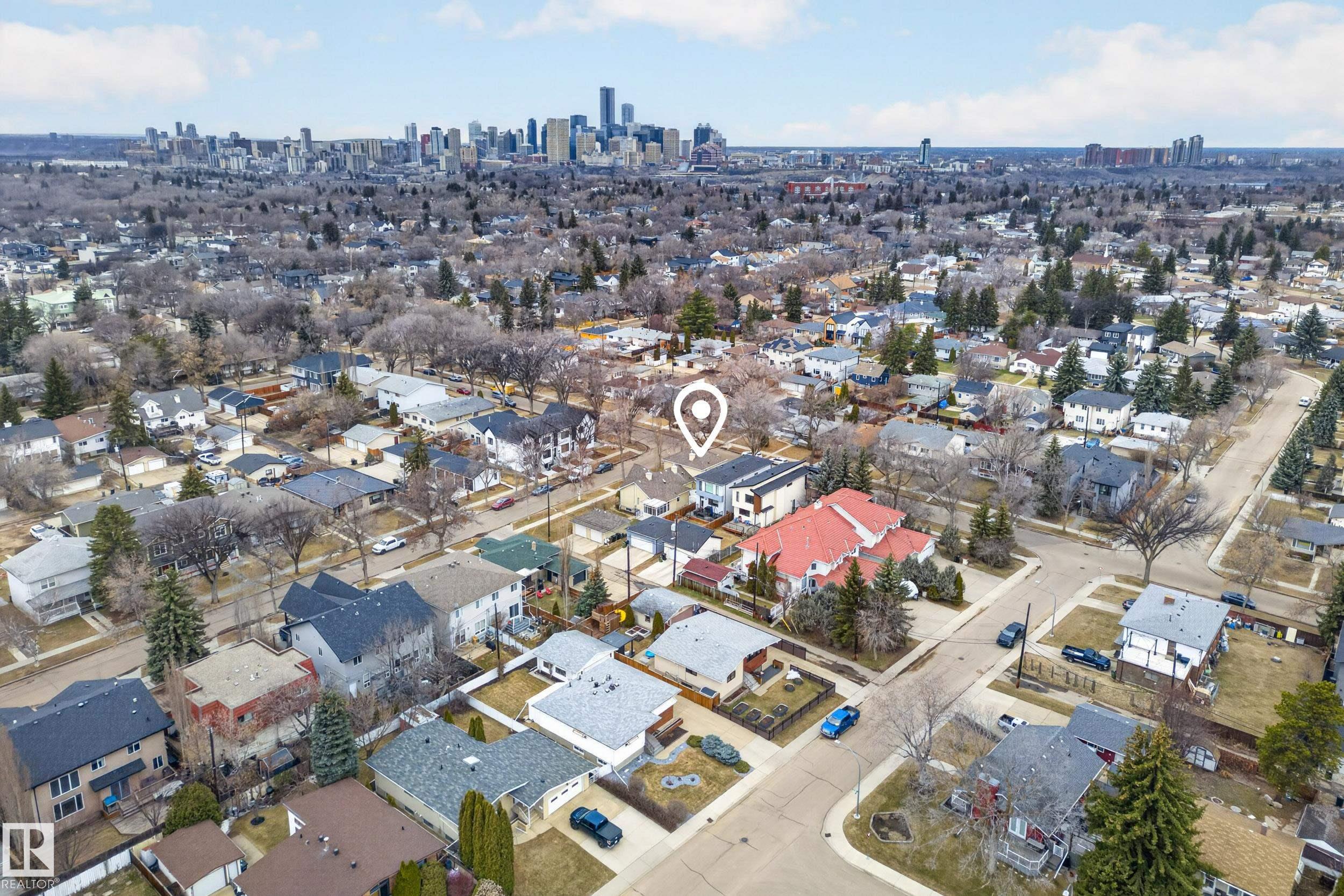 Photo 51 at 8721 88 Avenue NW, Bonnie Doon, Edmonton