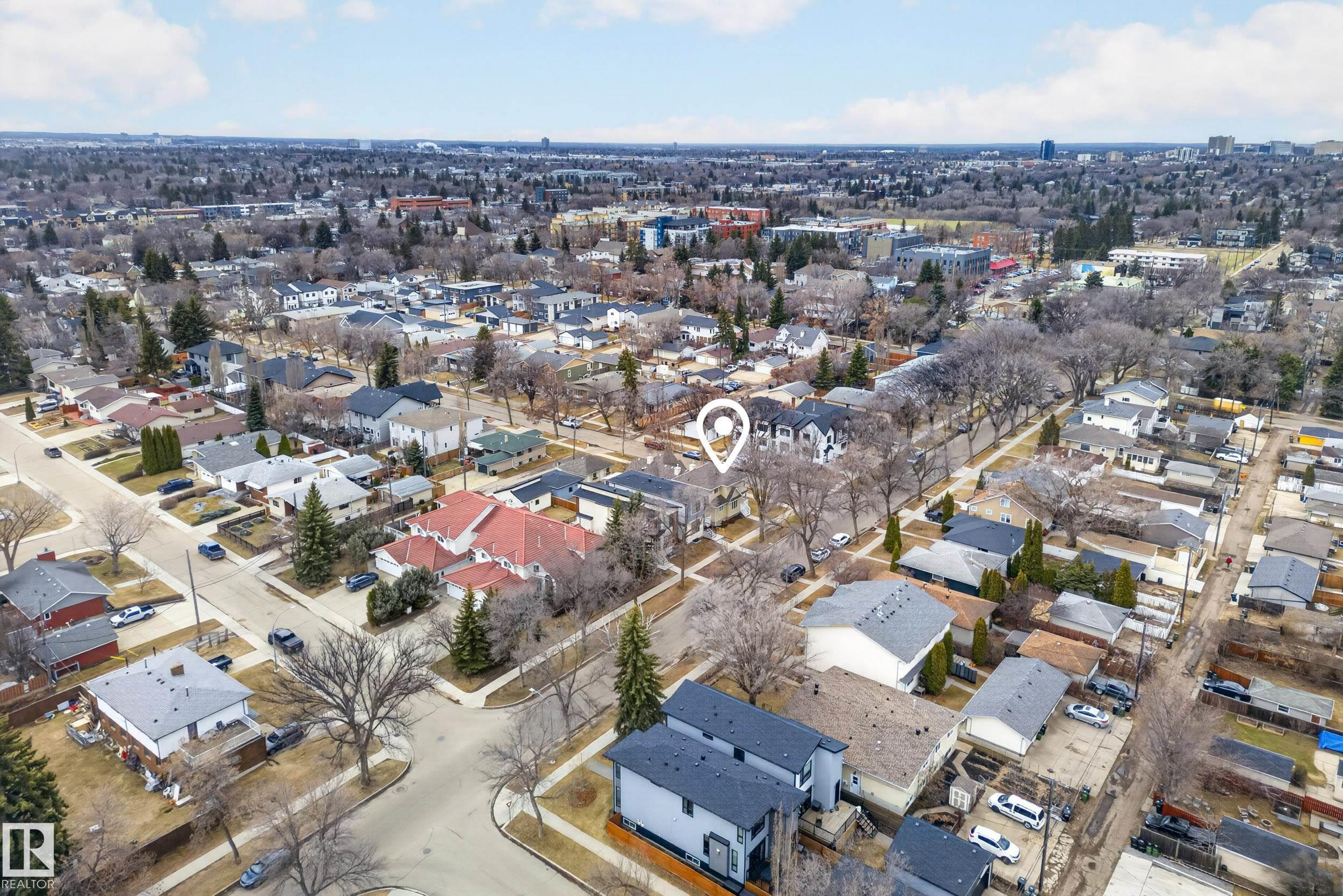 Photo 52 at 8721 88 Avenue NW, Bonnie Doon, Edmonton