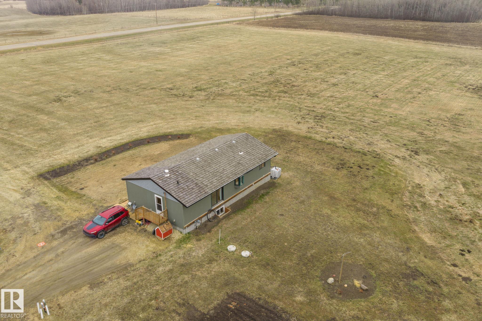 Photo 12 at  23127 Twp Rd 502, None, Rural Leduc County