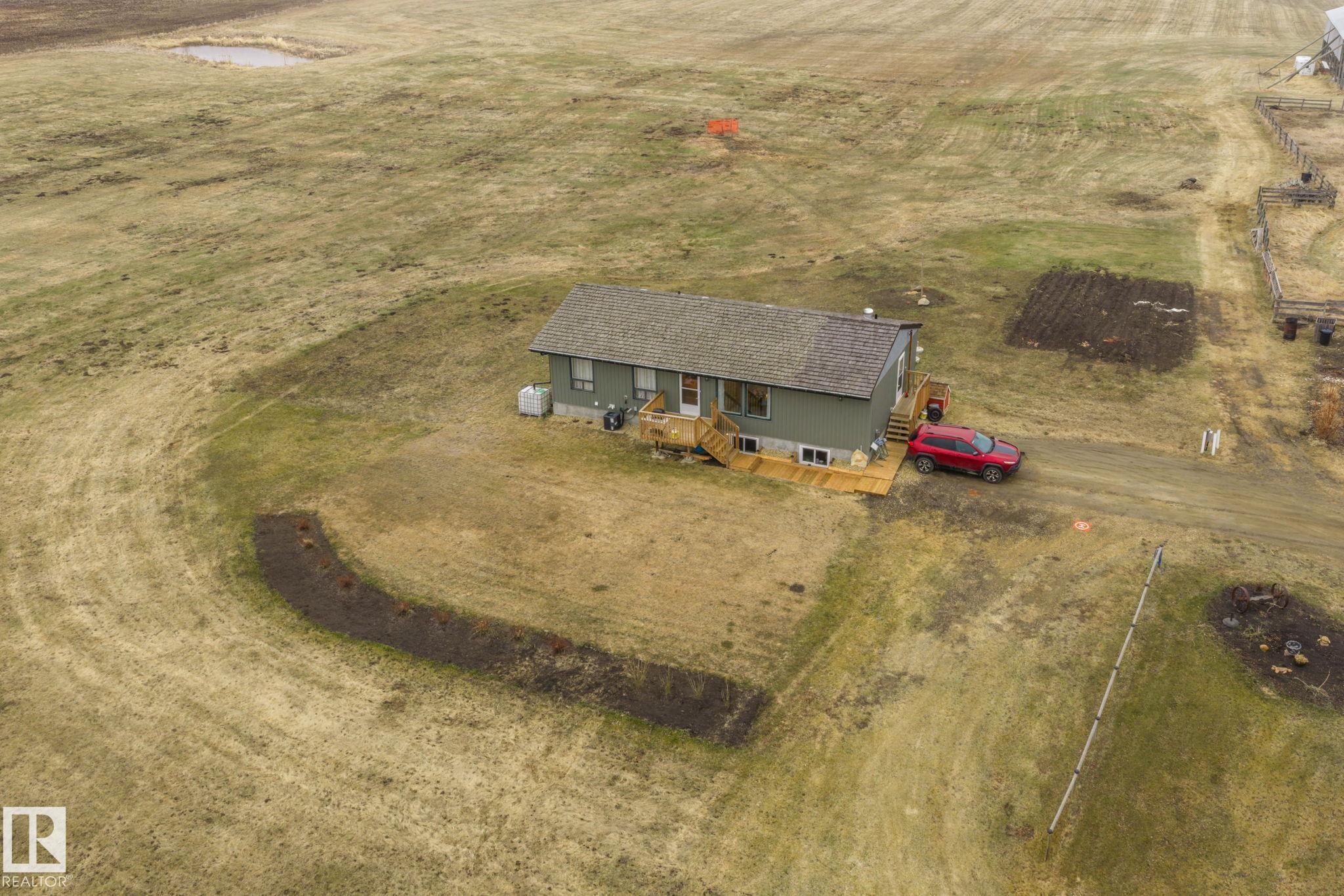 Photo 13 at  23127 Twp Rd 502, None, Rural Leduc County