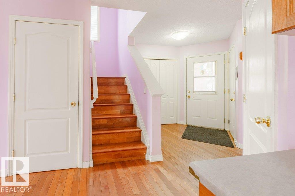 Photo 12 at 2144 37b Avenue NW, Wild Rose, Edmonton