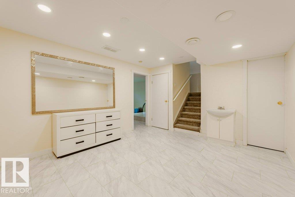 Photo 36 at 2144 37b Avenue NW, Wild Rose, Edmonton