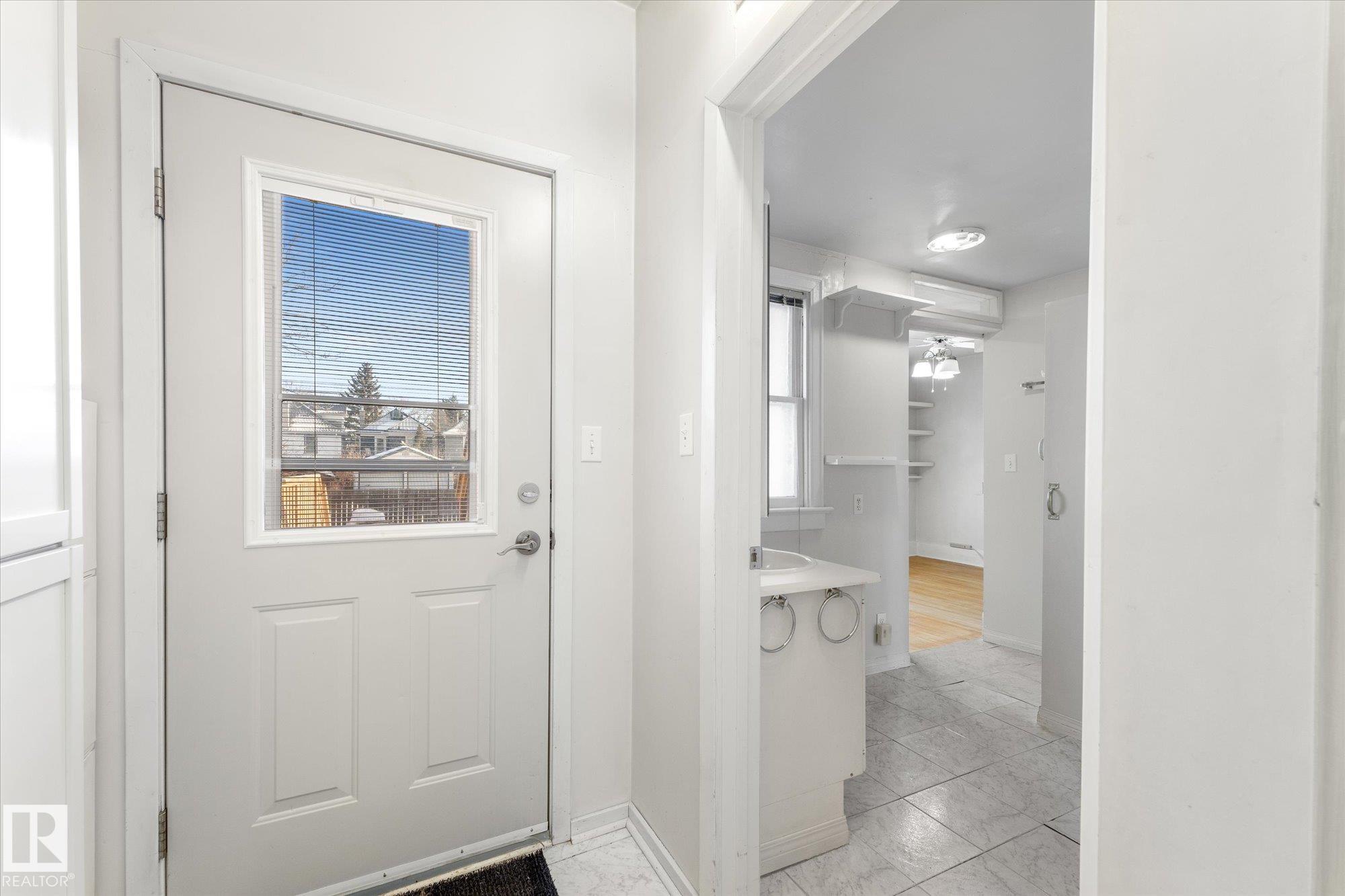 Photo 21 at 10921 126 Street NW, Westmount, Edmonton