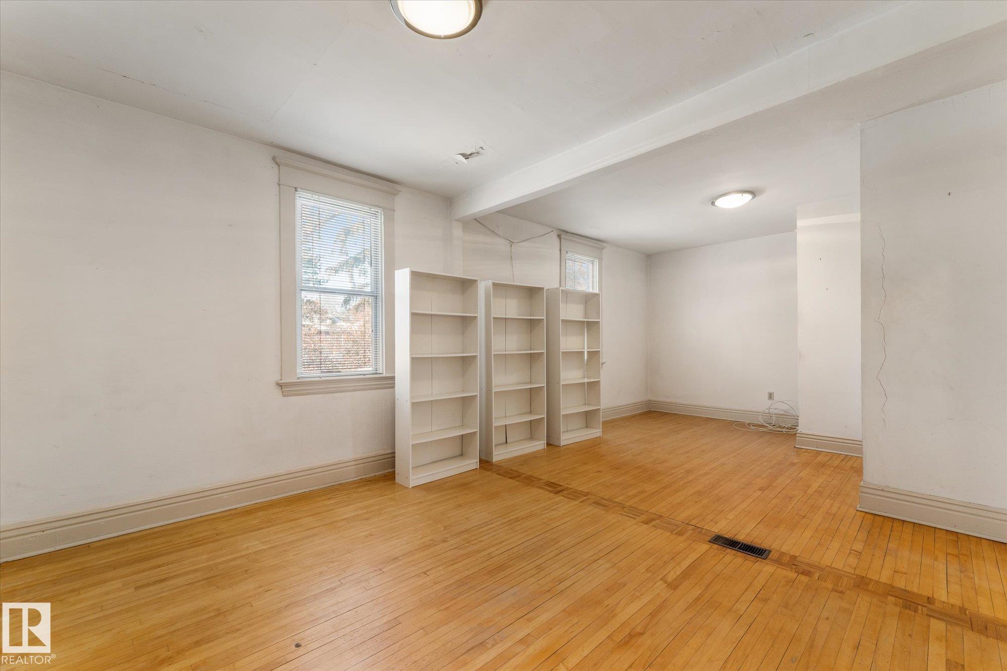 Photo 25 at 10921 126 Street NW, Westmount, Edmonton