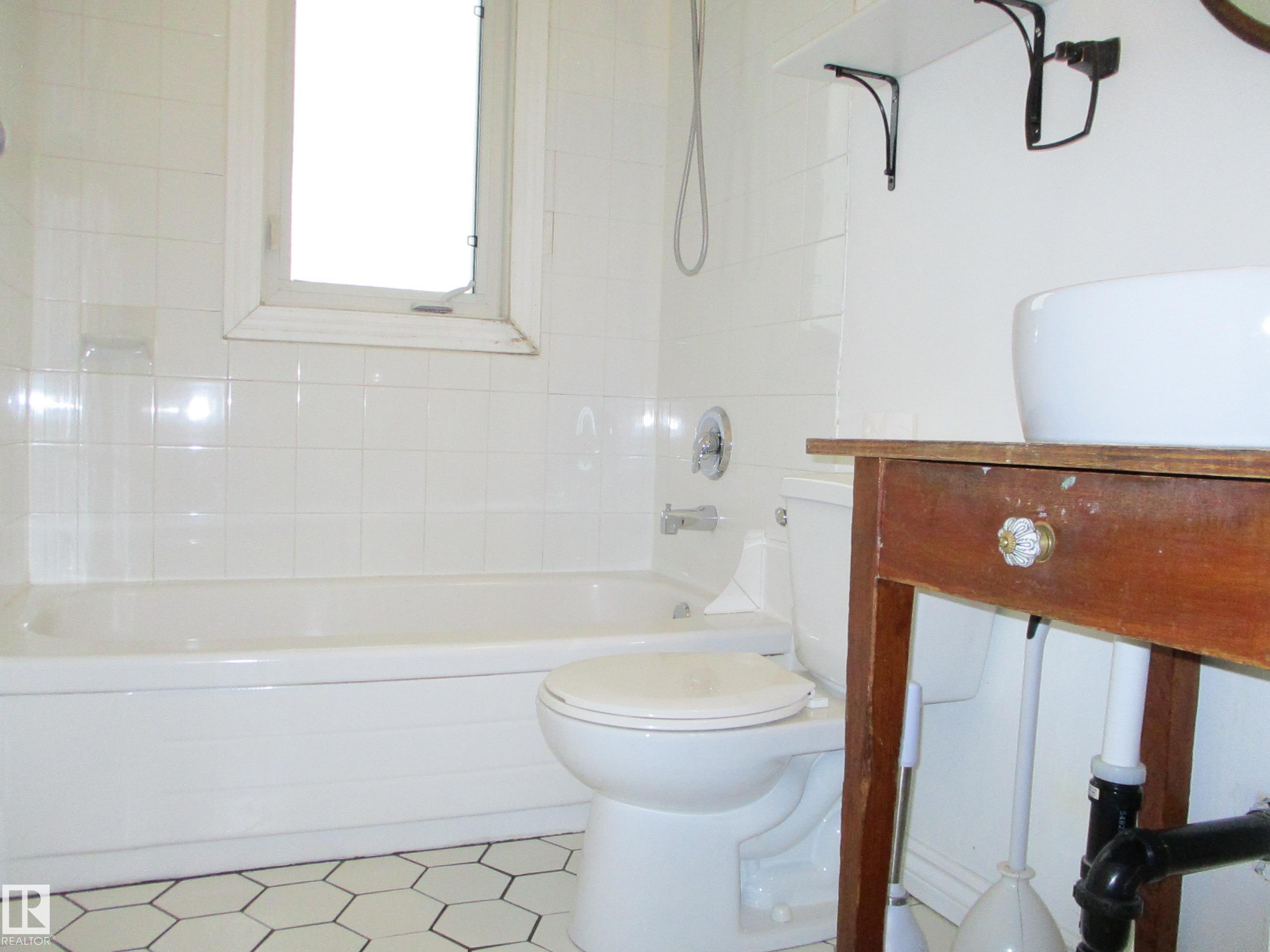 Photo 16 at 12115 64 Street NW, Montrose, Edmonton