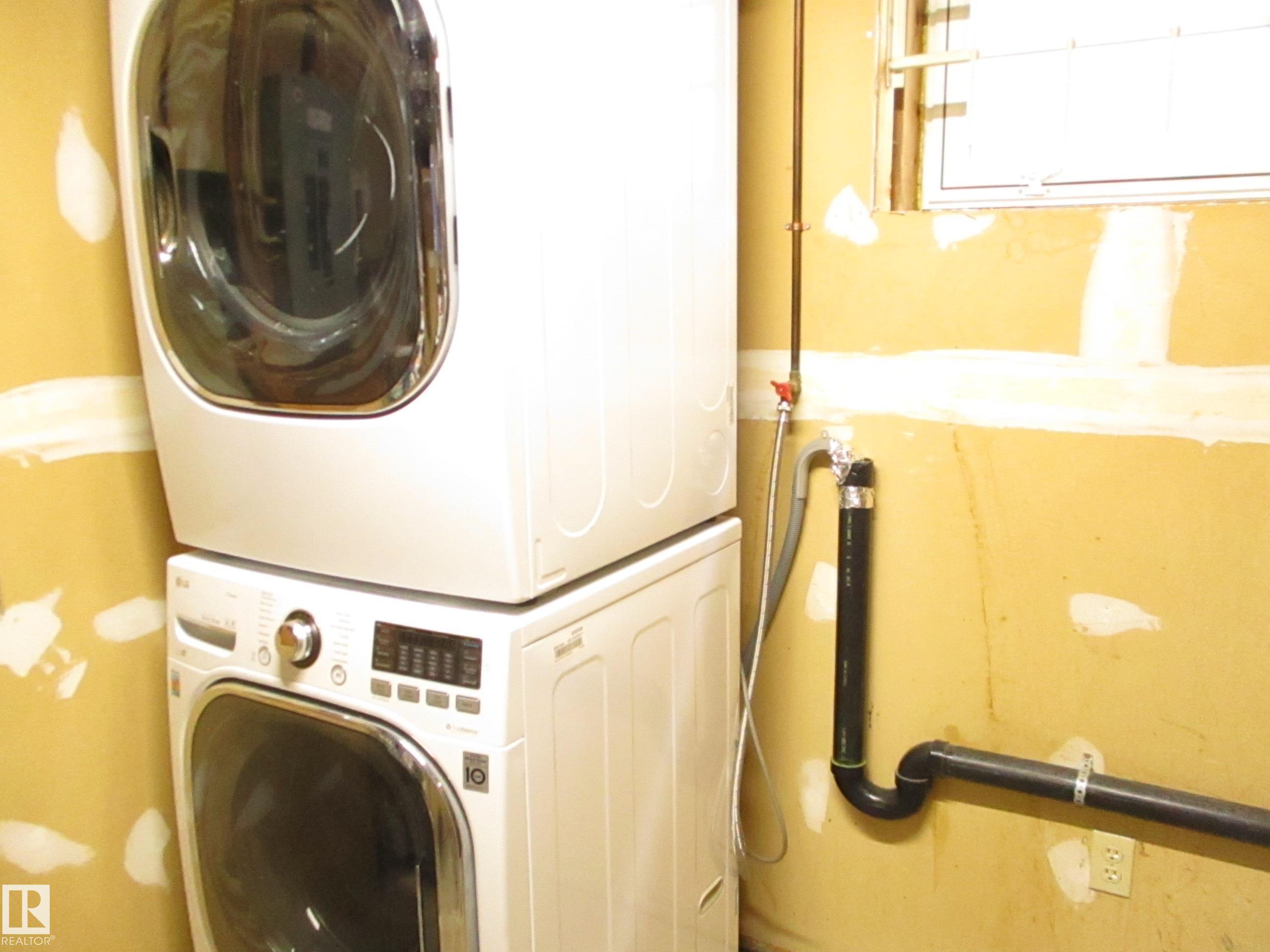 Photo 25 at 12115 64 Street NW, Montrose, Edmonton