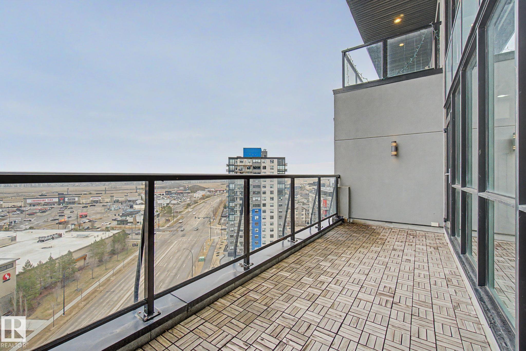 https://zimg.paragon.ice.com/ParagonImages/Property/PM/RAE/225396960/35/0/0/4f933bcb5b888dbcd2041a6965fd7ae5/1/8ebb38ca08167147a8e6e88babdb25ed/225396960-dd115e8b-f9af-4527-b0fe-1da06a2c3f23.JPG