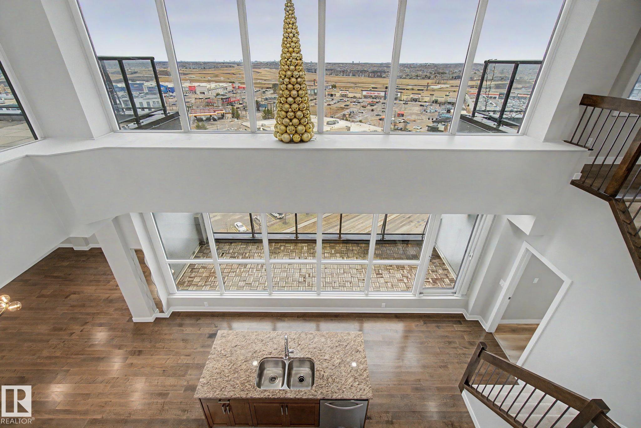 https://zimg.paragon.ice.com/ParagonImages/Property/PM/RAE/225396960/47/0/0/f71b364389e06175fa074197f6957d0a/1/8ebb38ca08167147a8e6e88babdb25ed/225396960-fb30e2ca-6424-4442-b89d-c9944486d9fc.JPG