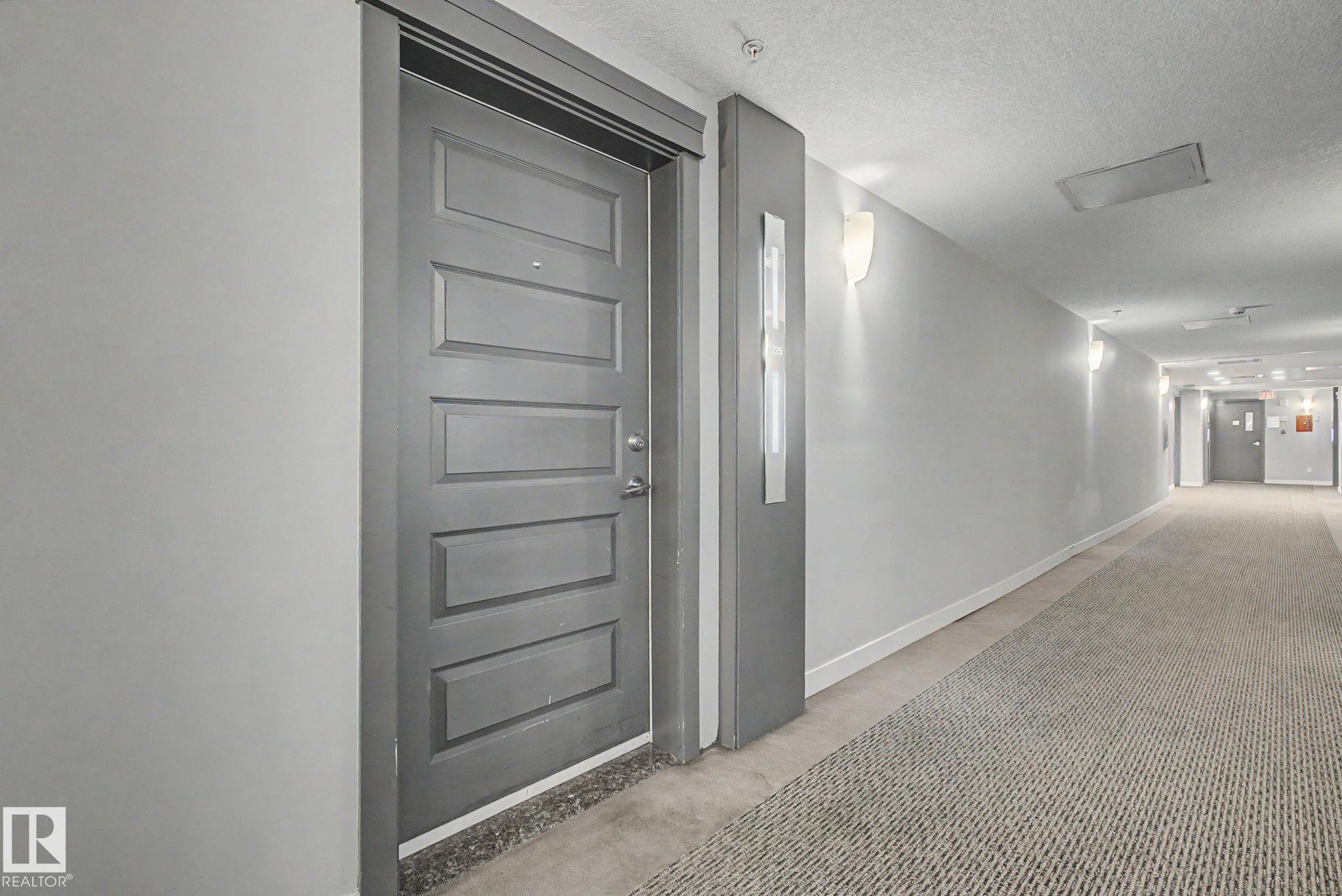 https://zimg.paragon.ice.com/ParagonImages/Property/PM/RAE/225396960/54/0/0/c178ee0948c74c479afef6b96e2dbac7/1/8ebb38ca08167147a8e6e88babdb25ed/225396960-ddf5c380-080f-42e6-a813-82251bd4fcdf.JPG