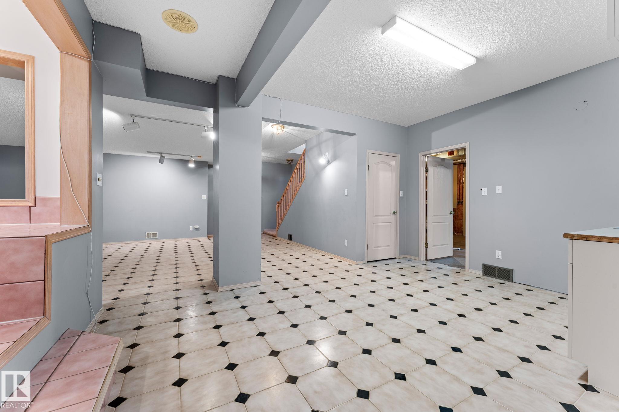 Photo 53 at 169 - 52319 Rge Road 231, Executive Estates, Rural Strathcona County