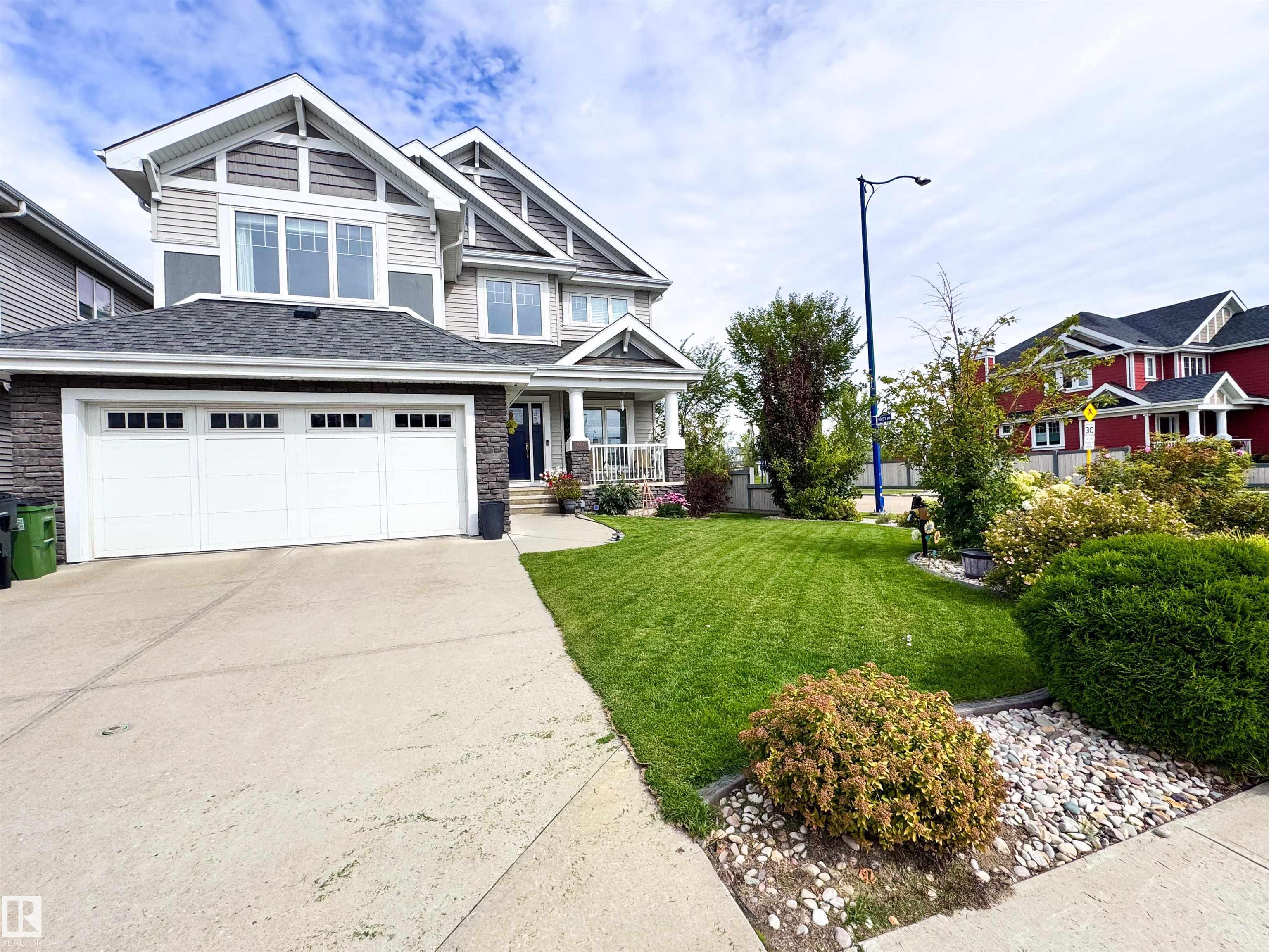 9004 24 Avenue SW, Summerside, Edmonton