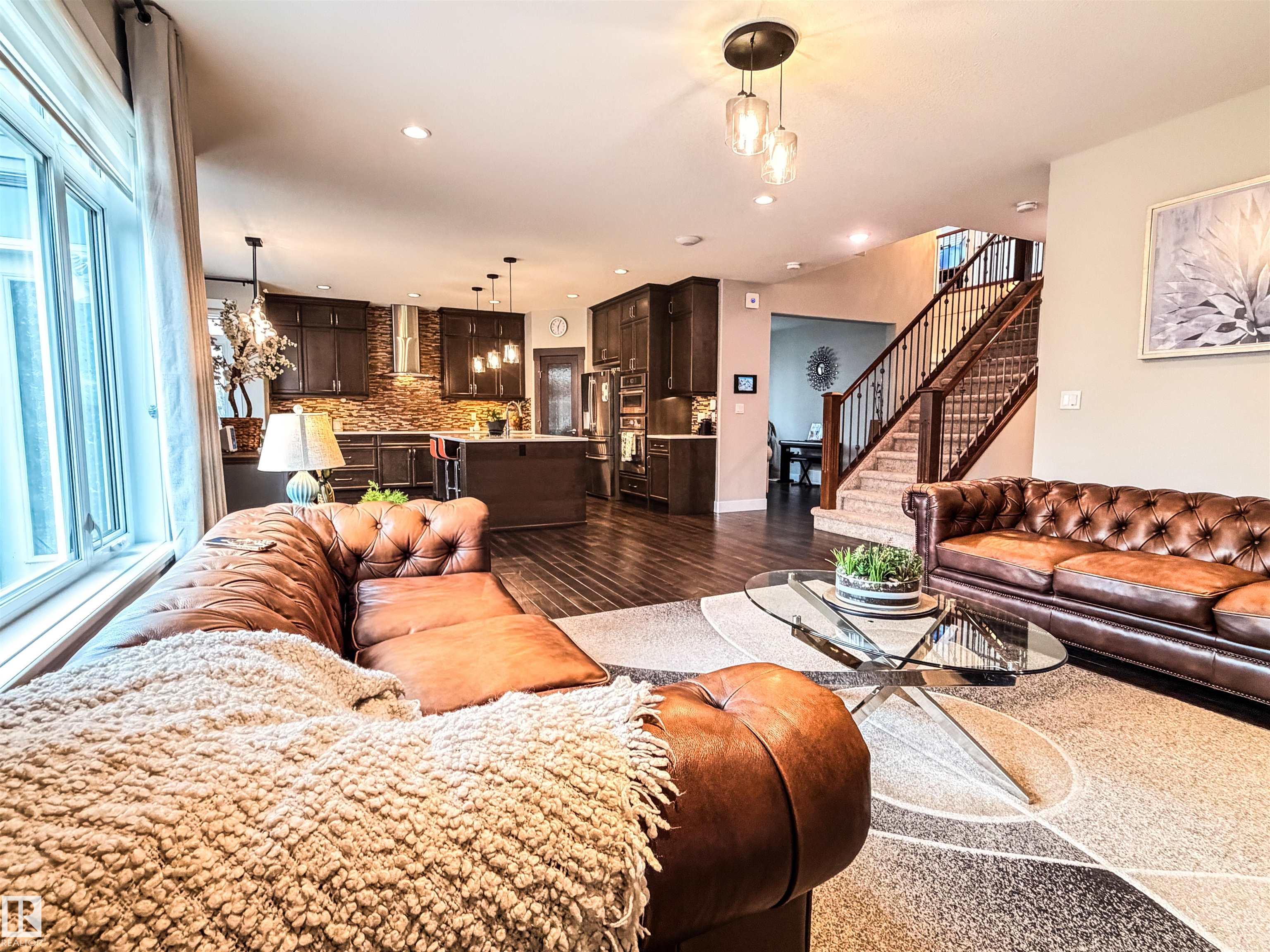 9004 24 Avenue SW, Summerside, Edmonton