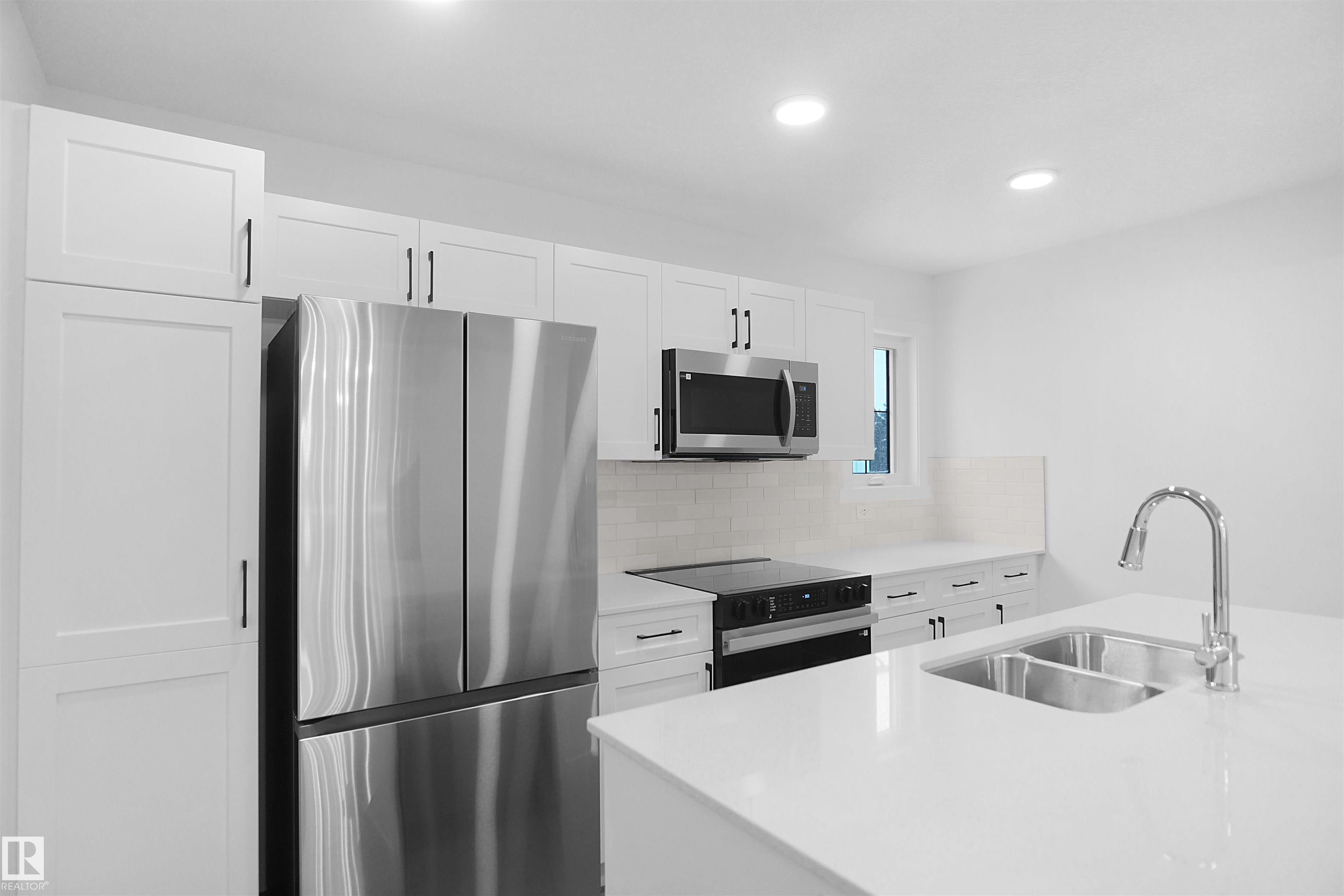 Photo 16 at 11 - 29 Airport Road NW, Blatchford Area, Edmonton