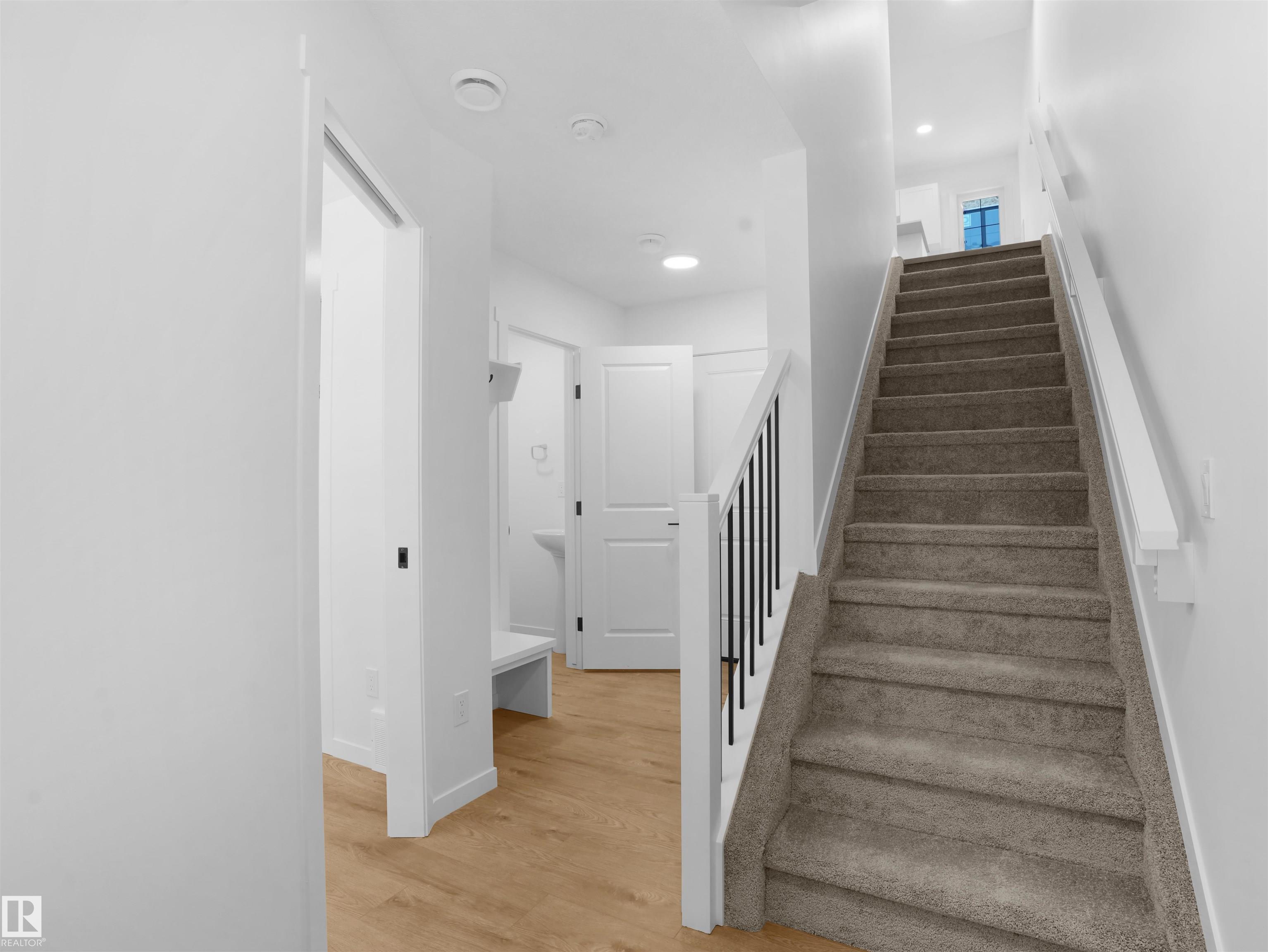 Photo 7 at 11 - 29 Airport Road NW, Blatchford Area, Edmonton