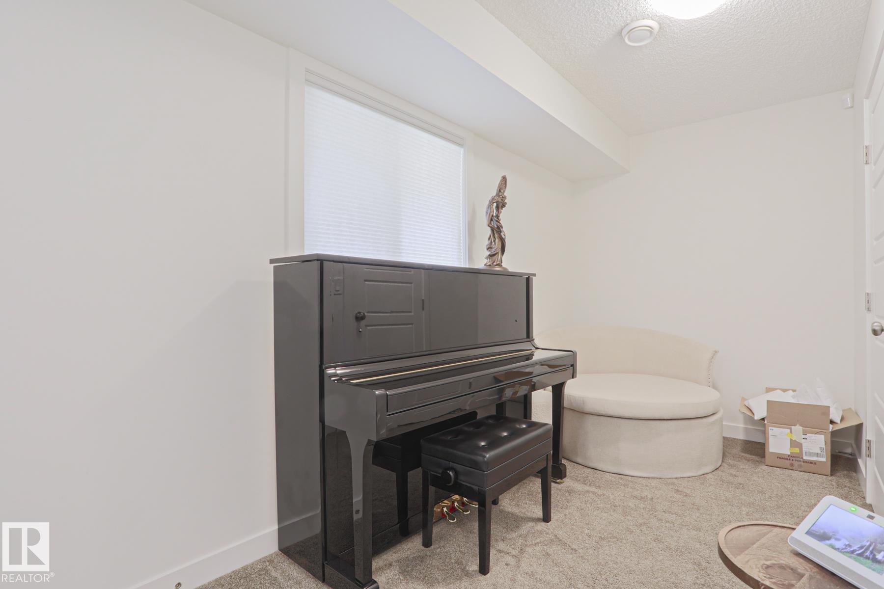 33 - 16903 68 Street NW, Schonsee, Edmonton