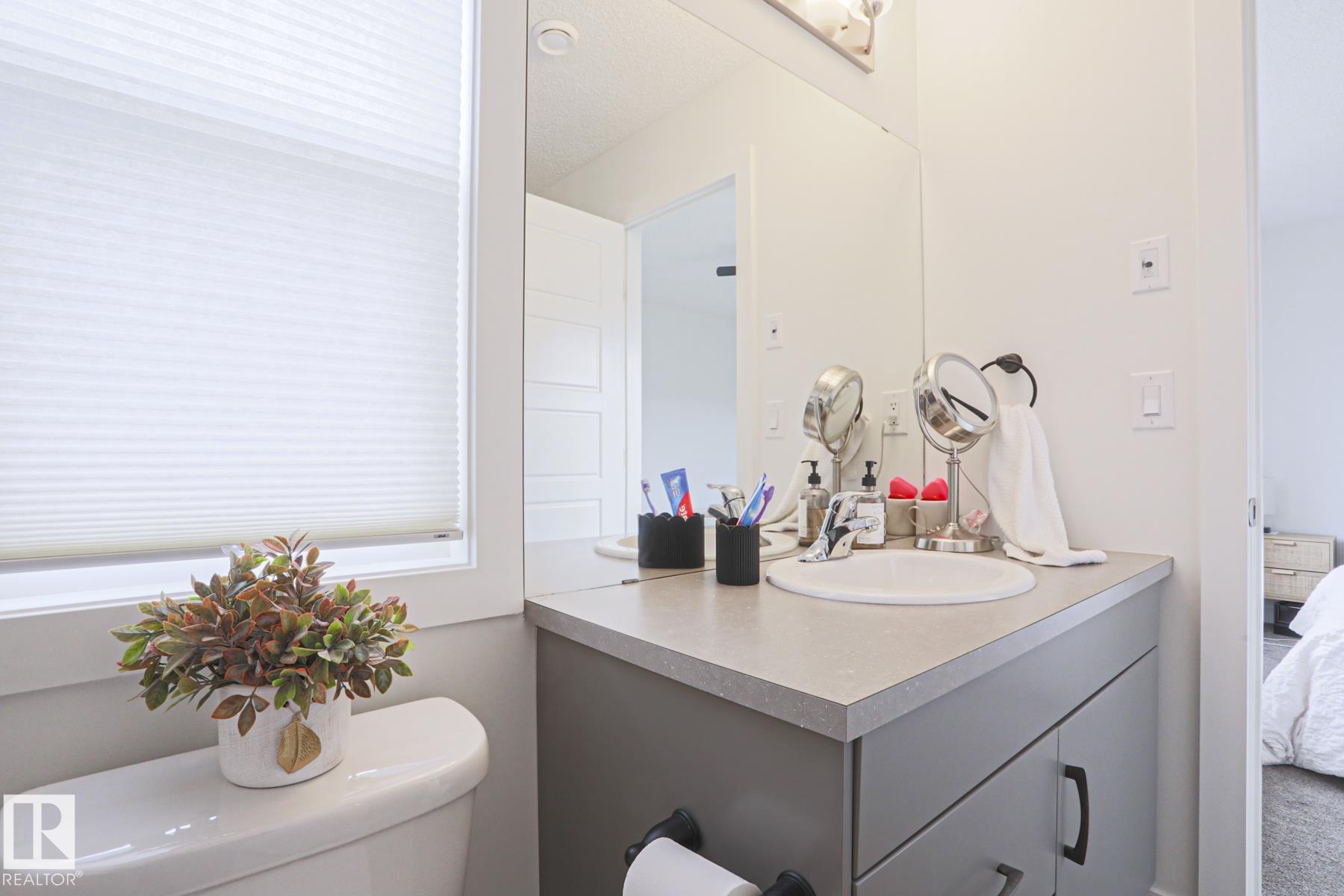 Photo 31 at 33 - 16903 68 Street NW, Schonsee, Edmonton