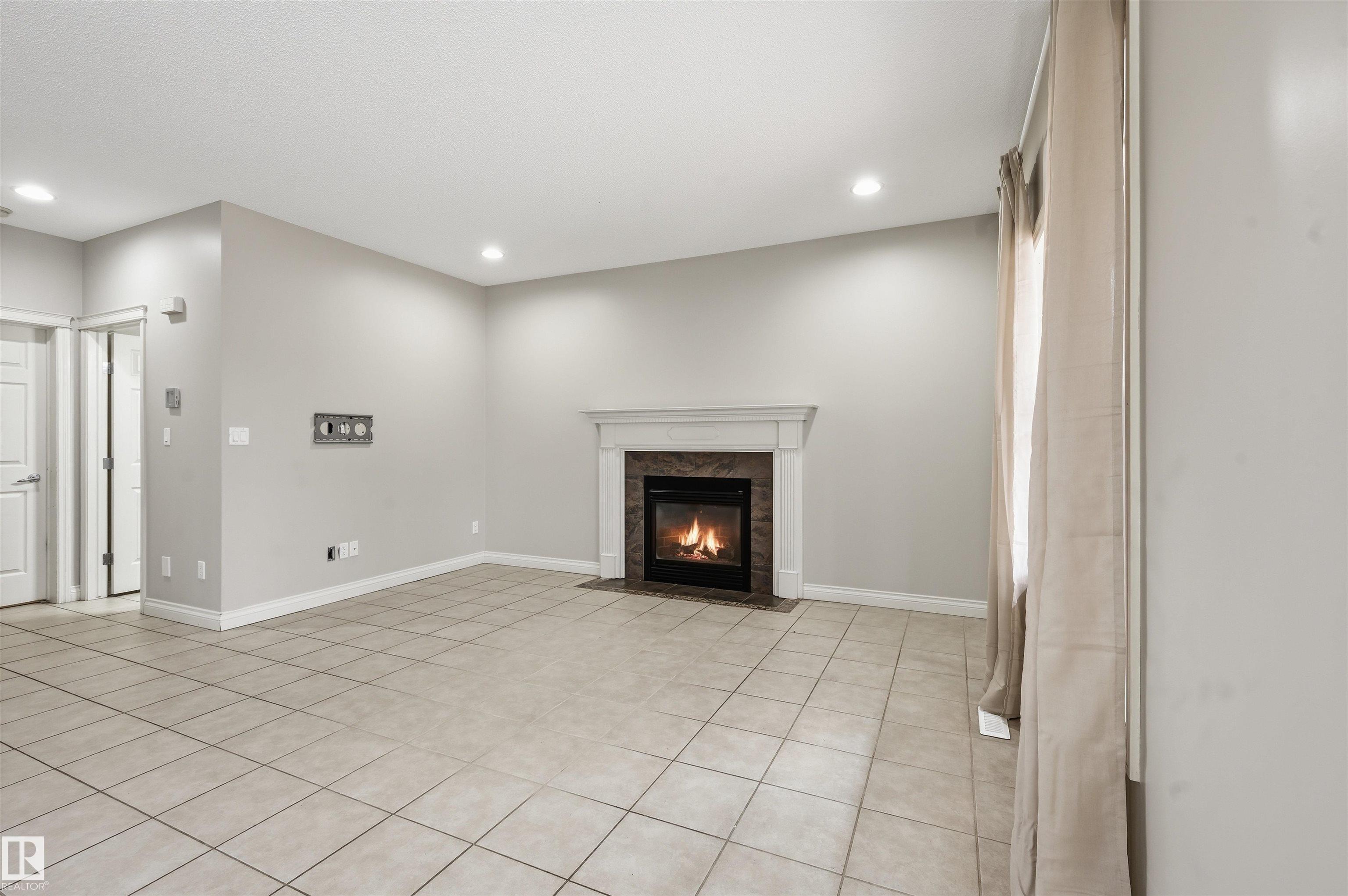 Photo 20 at 976 Hollingsworth Bend NW, Hodgson, Edmonton