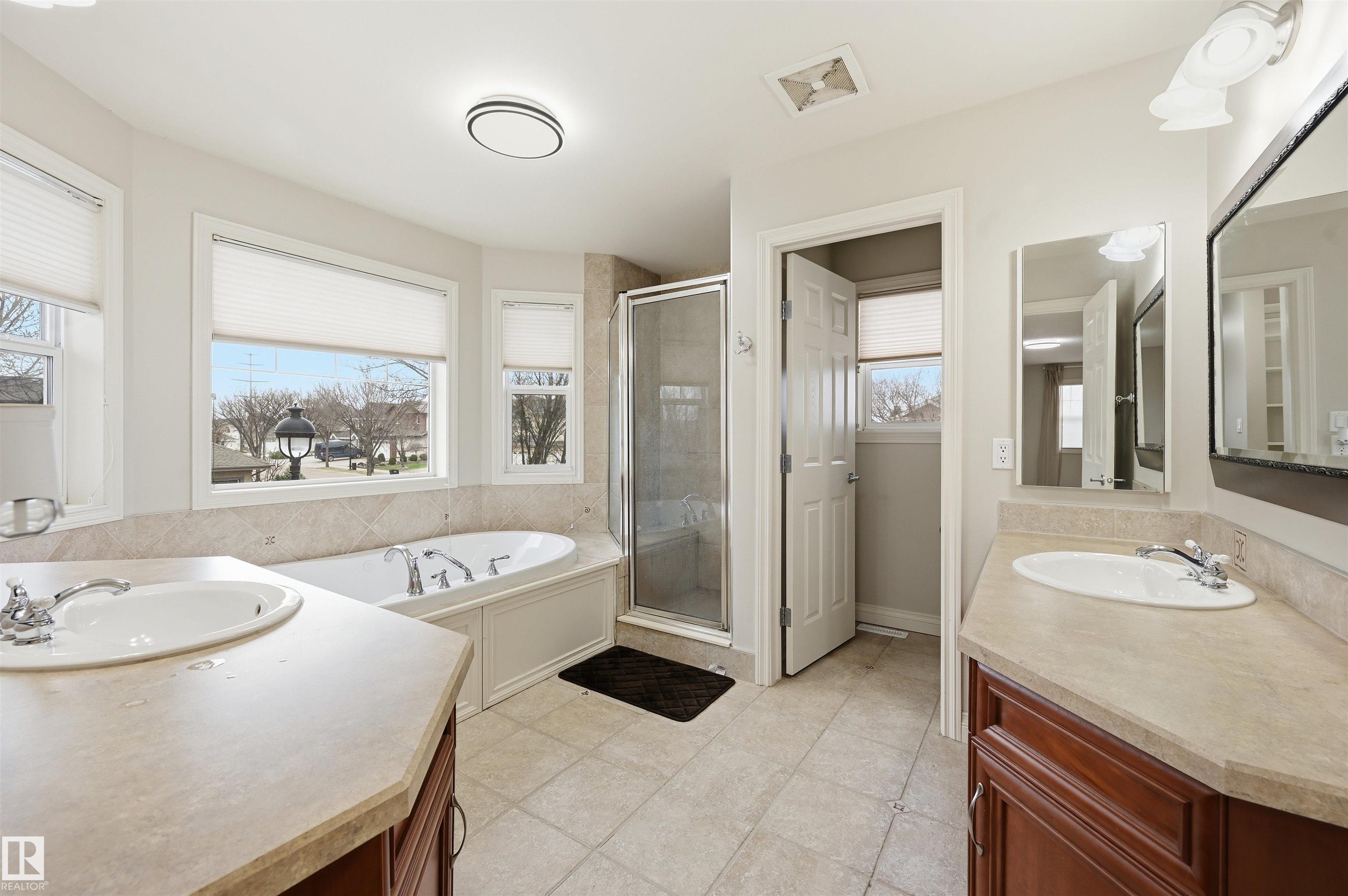 Photo 36 at 976 Hollingsworth Bend NW, Hodgson, Edmonton