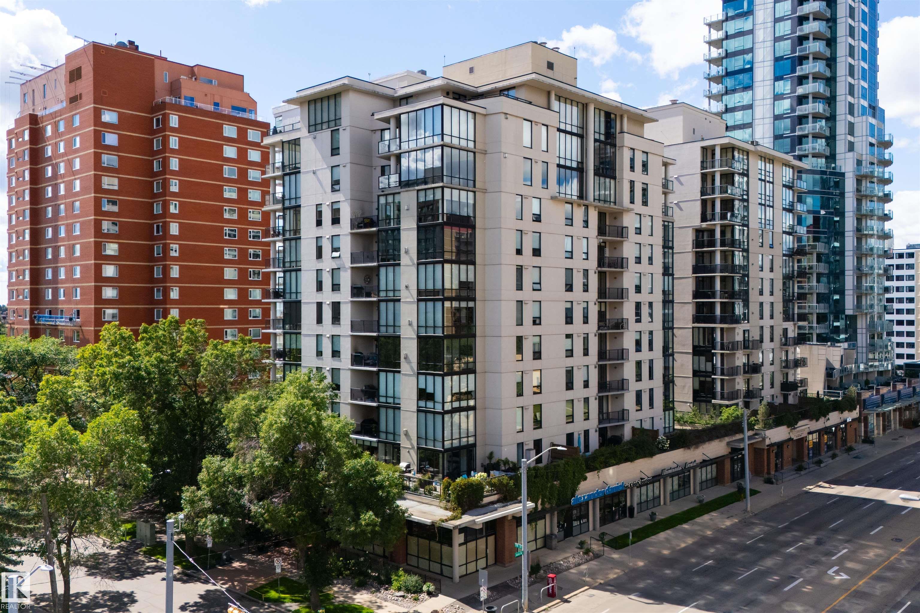 701 10028 119 Street NW, Wîhkwêntôwin, Edmonton