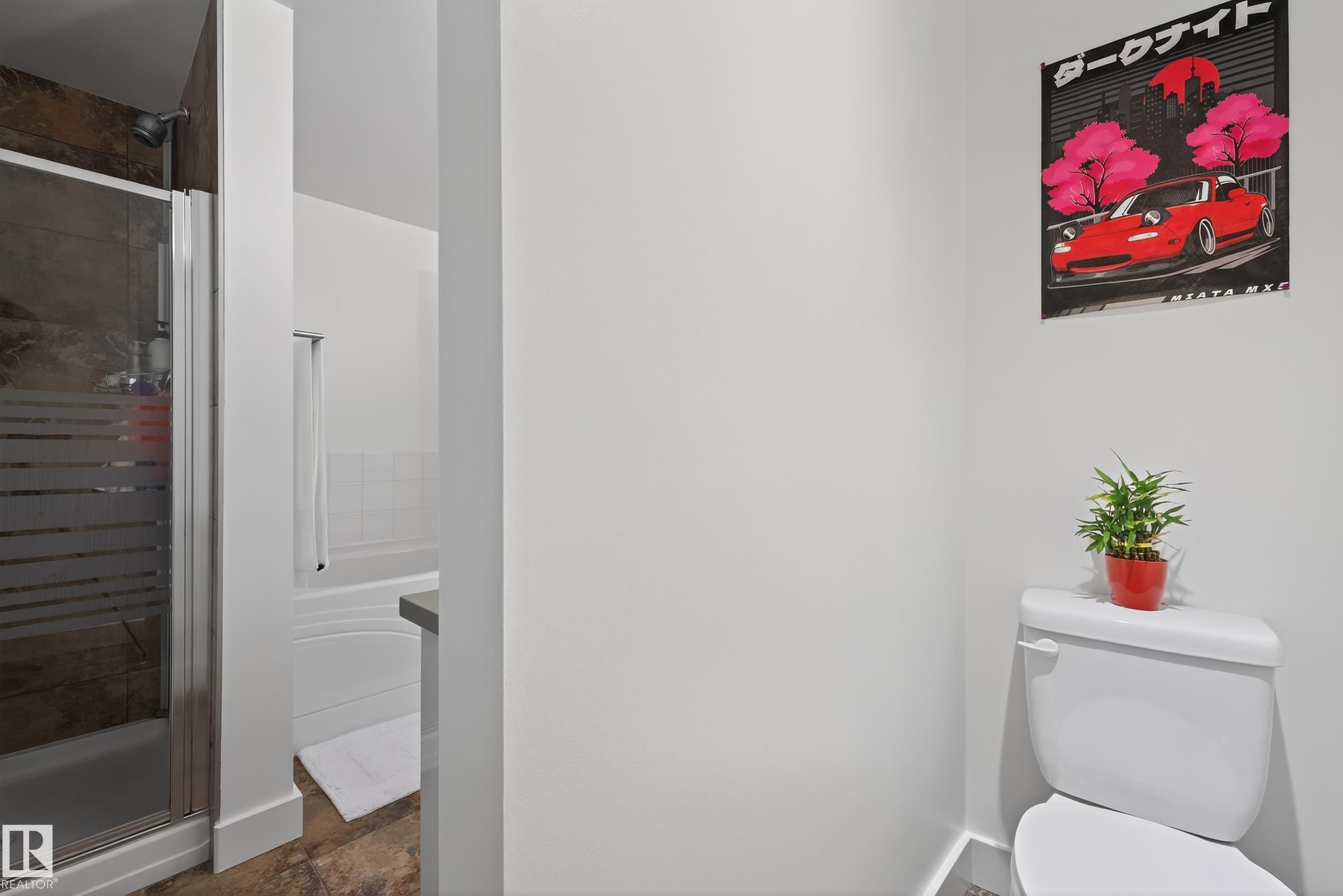 Photo 23 at 701 10028 119 Street NW, Wîhkwêntôwin, Edmonton