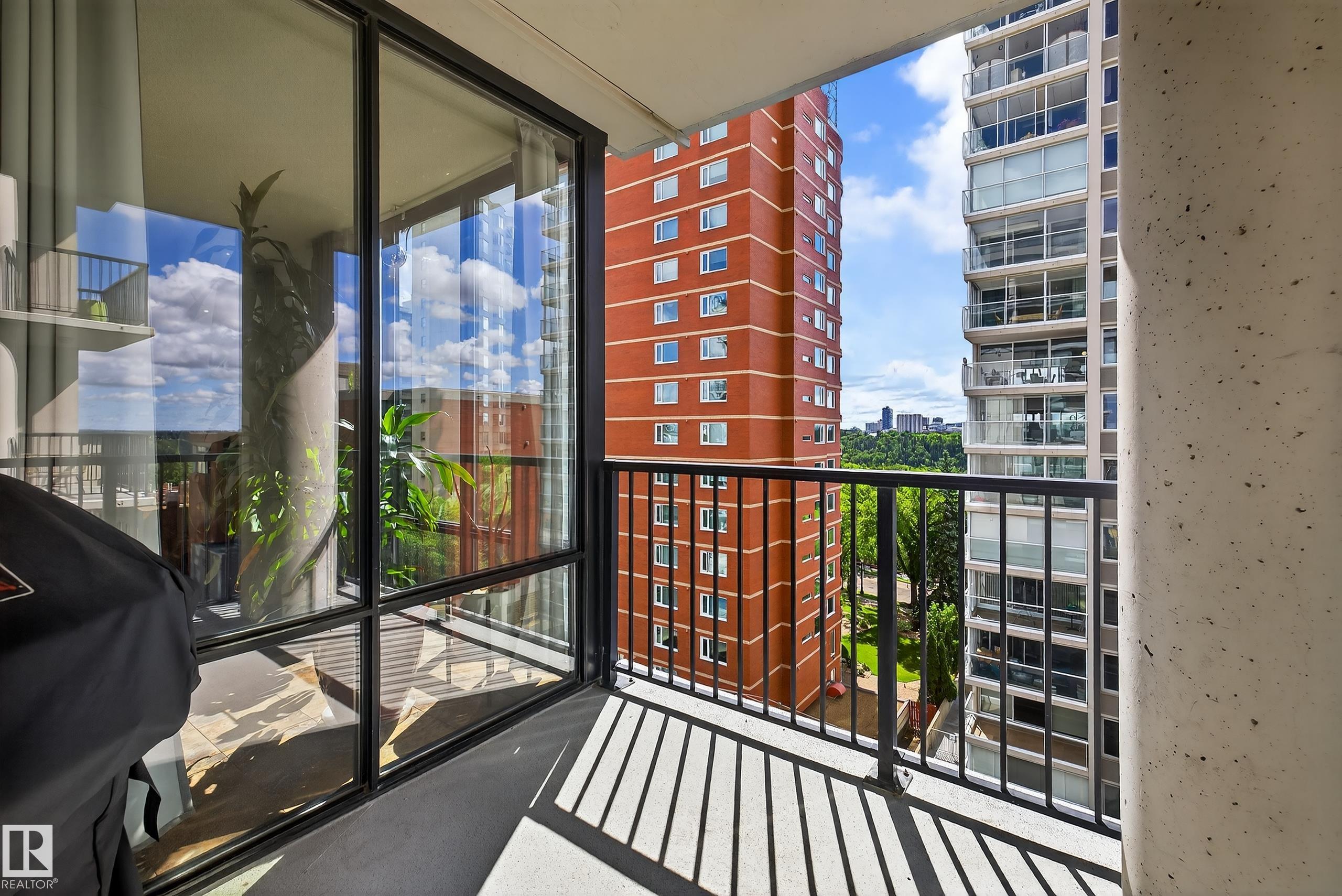 Photo 26 at 701 10028 119 Street NW, Wîhkwêntôwin, Edmonton