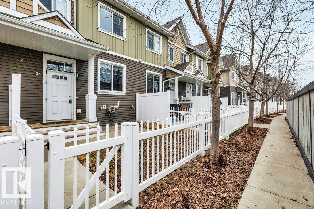 24 - 4050 Savaryn Drive SW, Summerside, Edmonton