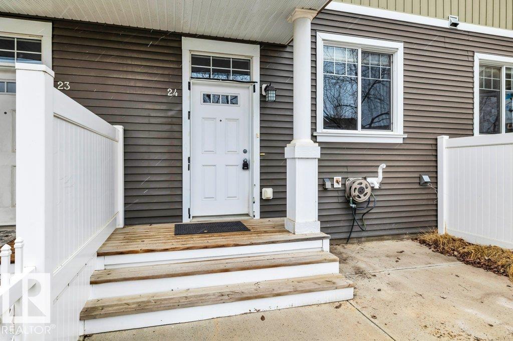 24 - 4050 Savaryn Drive SW, Summerside, Edmonton