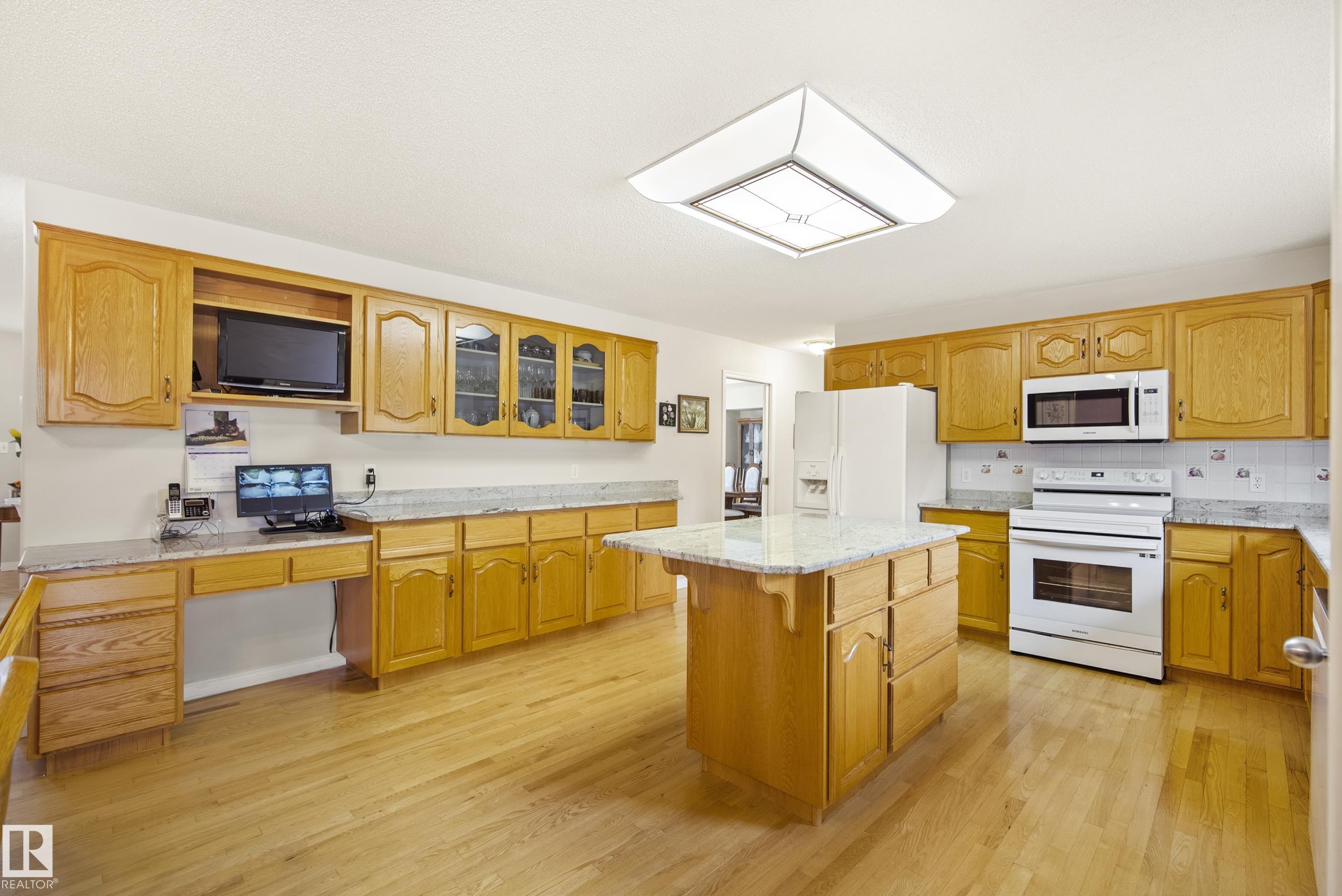 Photo 29 at 39 - 51514 Rge Road 262, Birch-Hill Park, Rural Parkland County