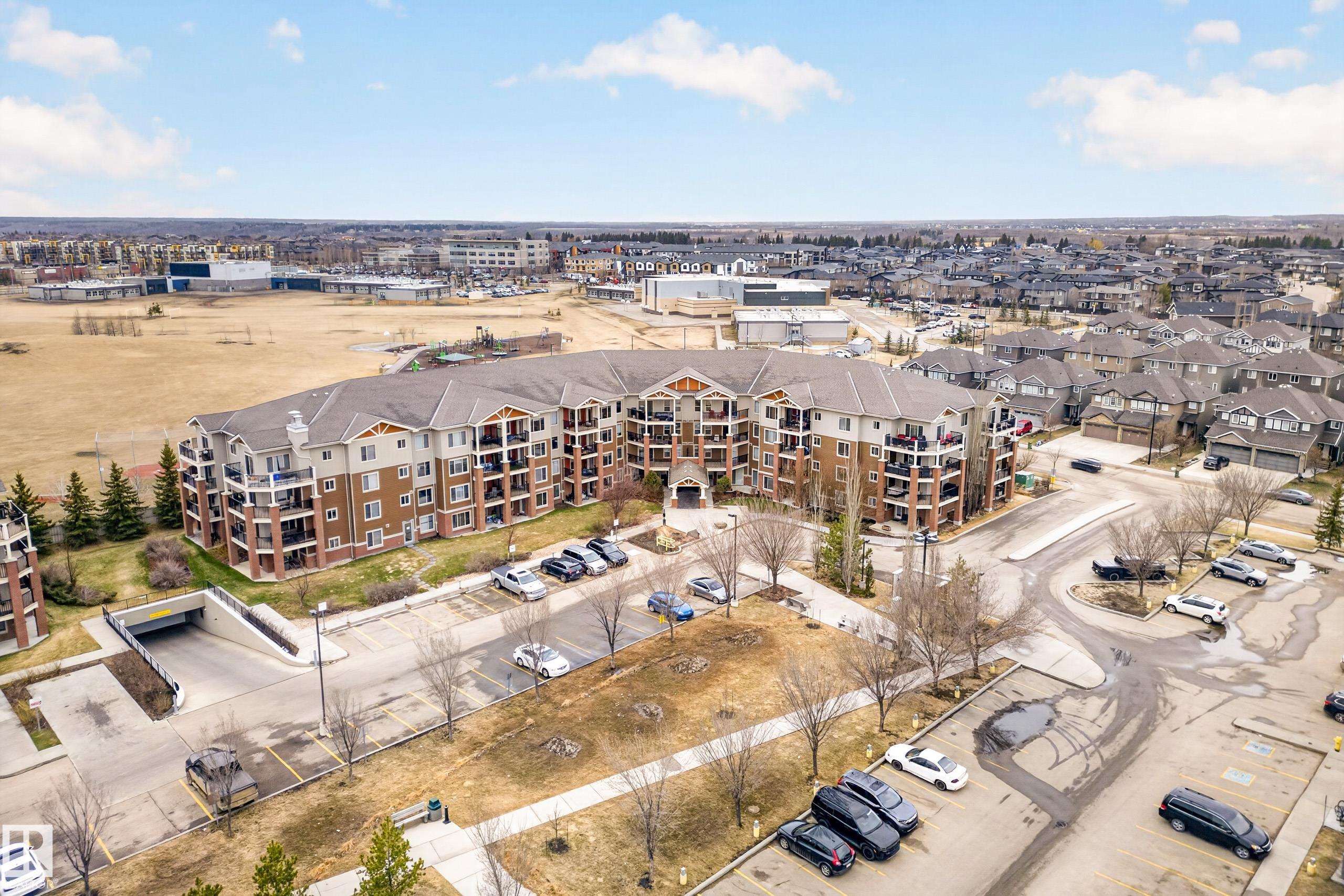 Picture for #310 3719 WHITELAW LN NW