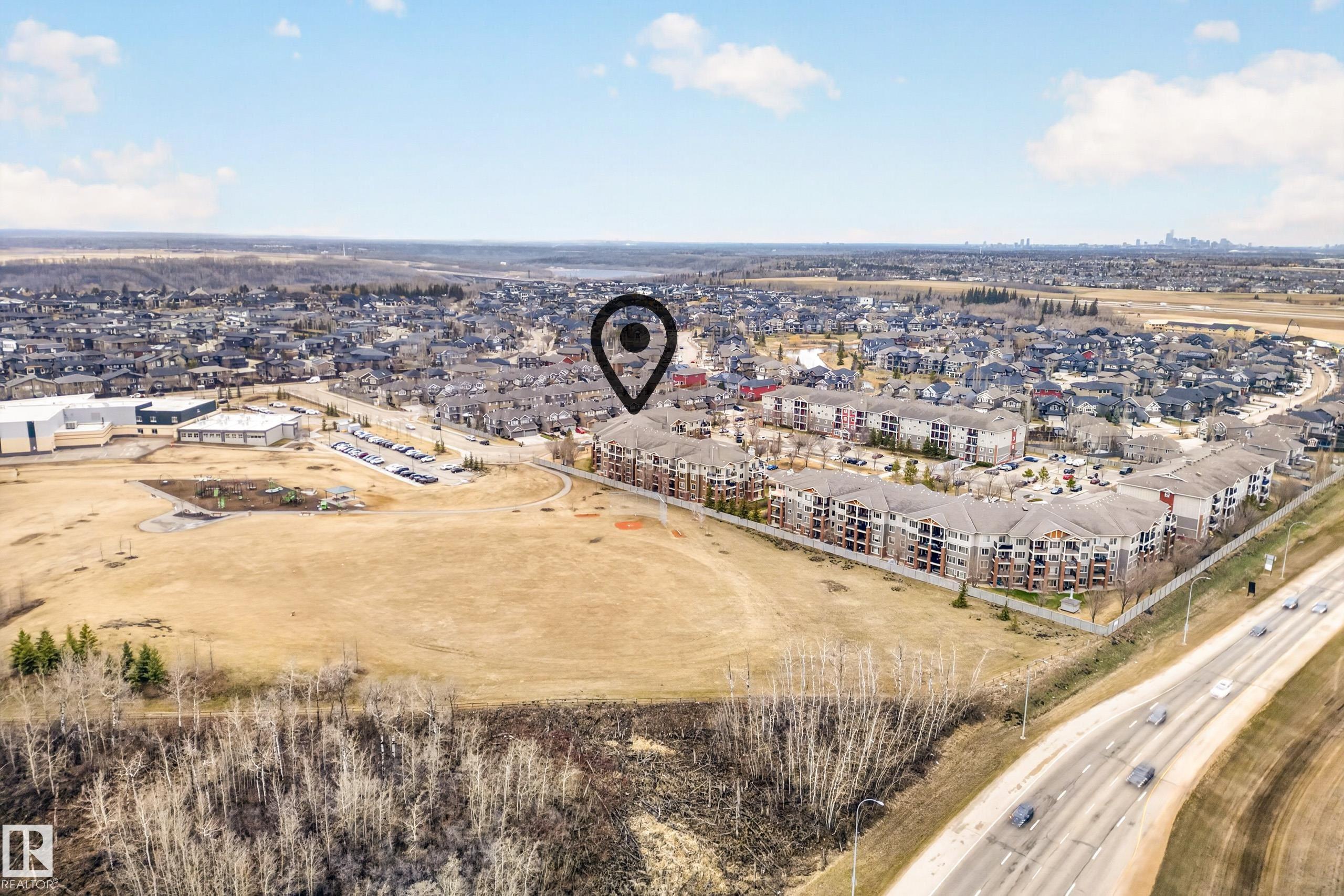 Picture for #310 3719 WHITELAW LN NW