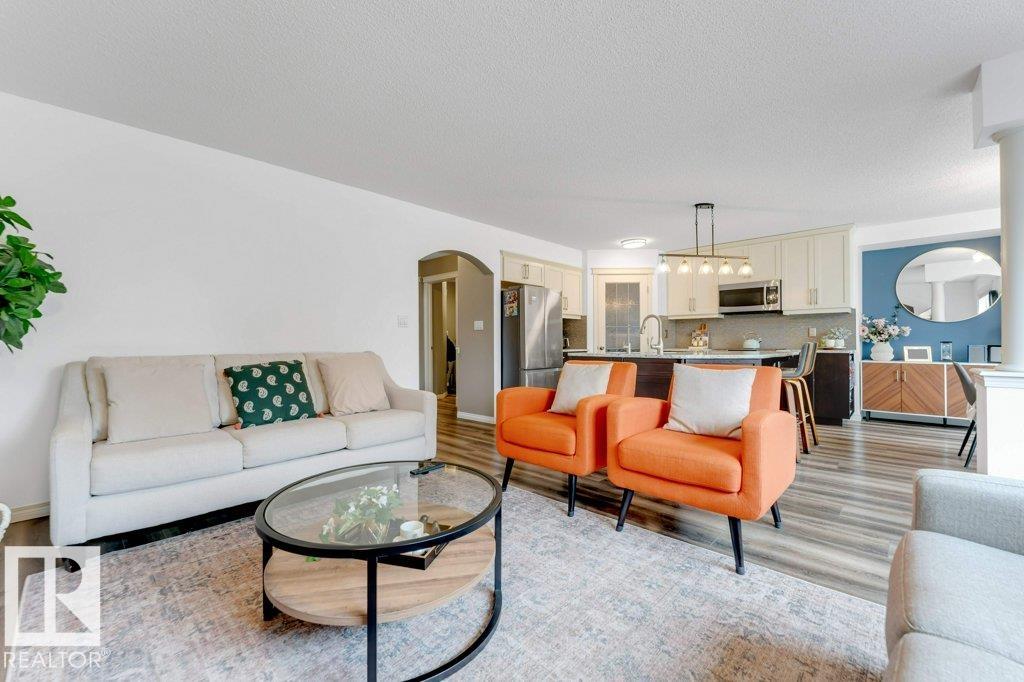 Photo 13 at 3913 Mcmullen Green green SW, Macewan, Edmonton