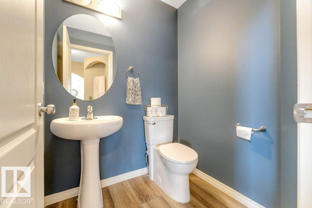 Photo 37 at 3913 Mcmullen Green green SW, Macewan, Edmonton