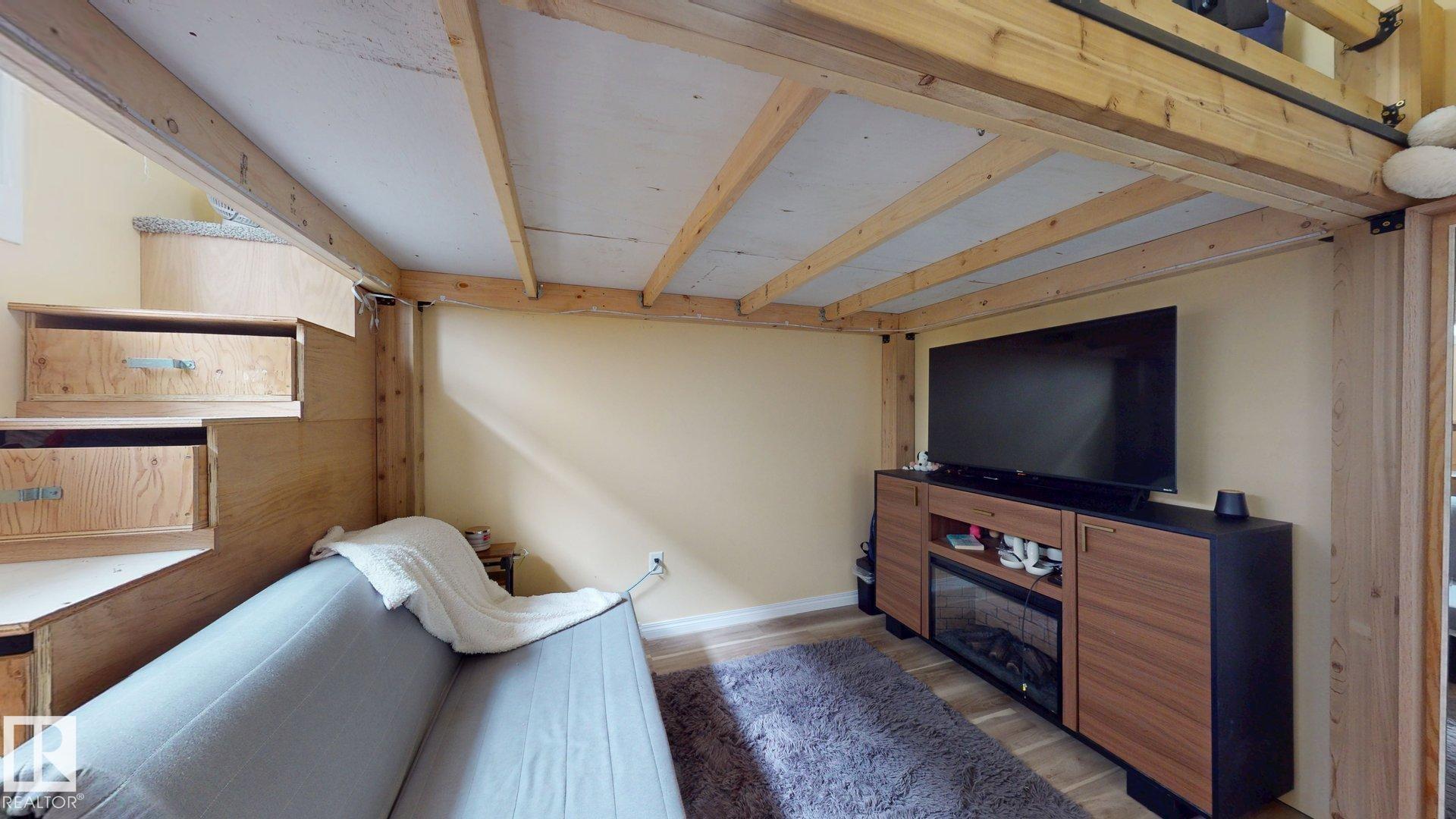 Photo 20 at 2 - 6520 2 Avenue SW, Charlesworth, Edmonton